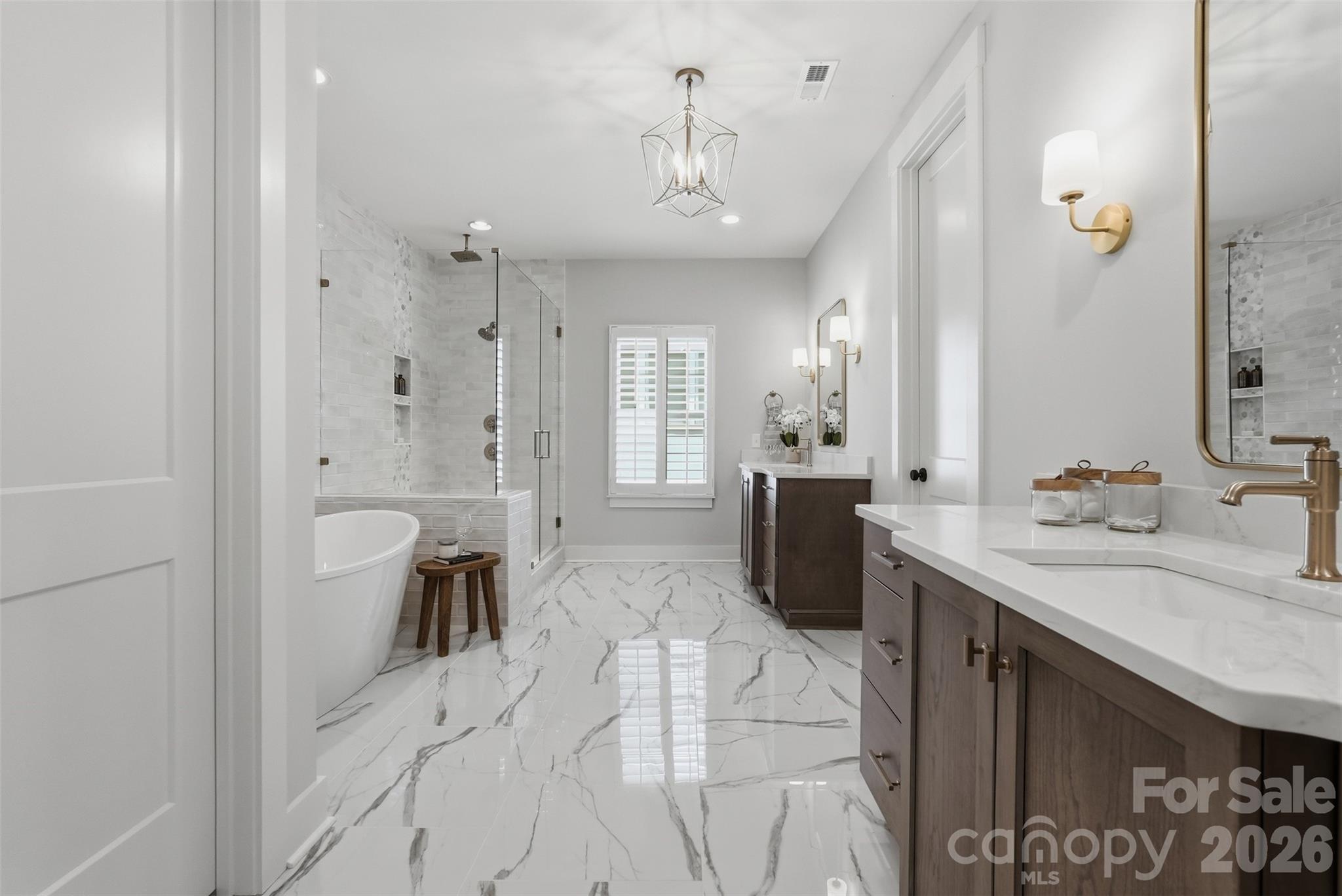 6083 Holden Court Property Photo 24