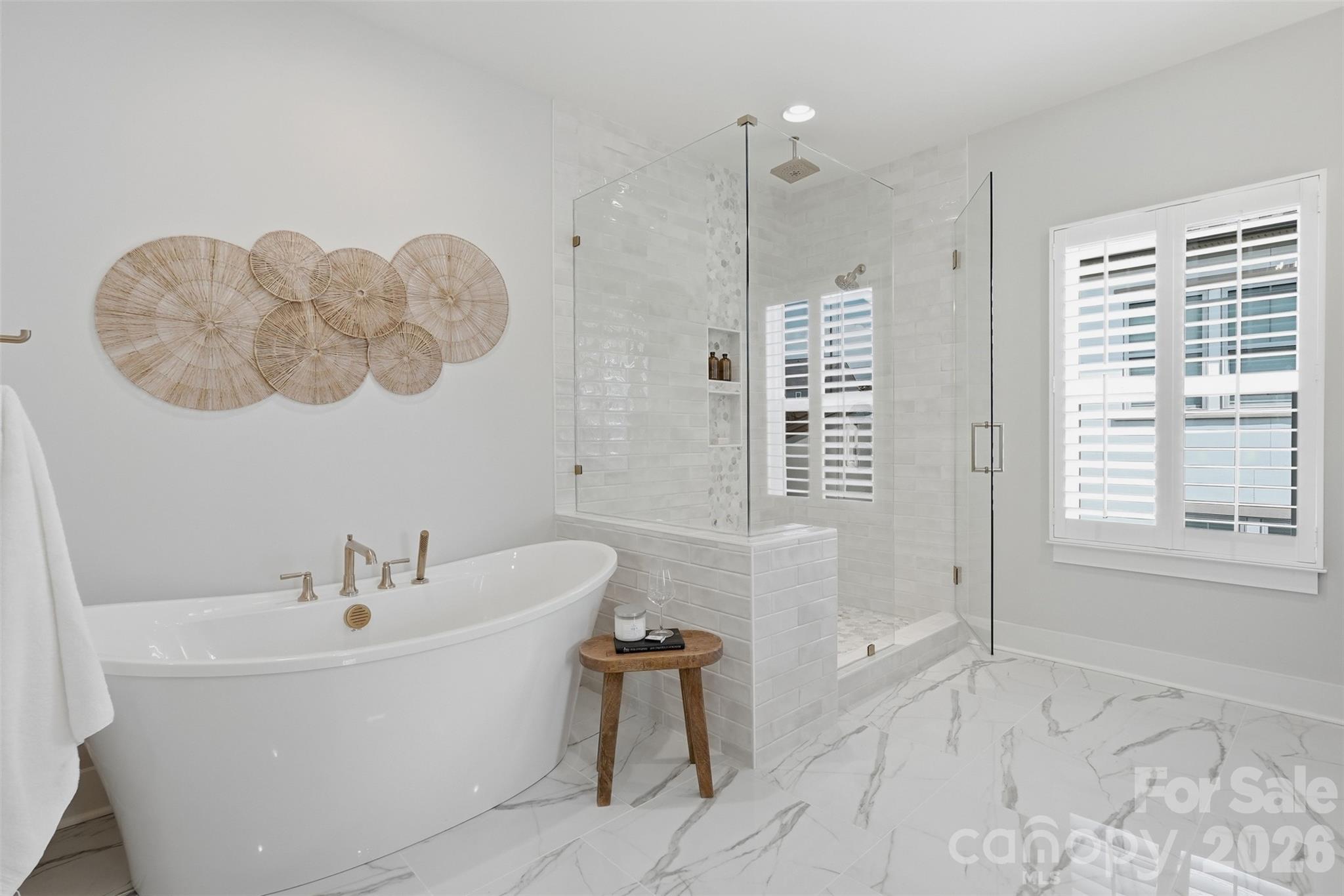 6083 Holden Court Property Photo 28