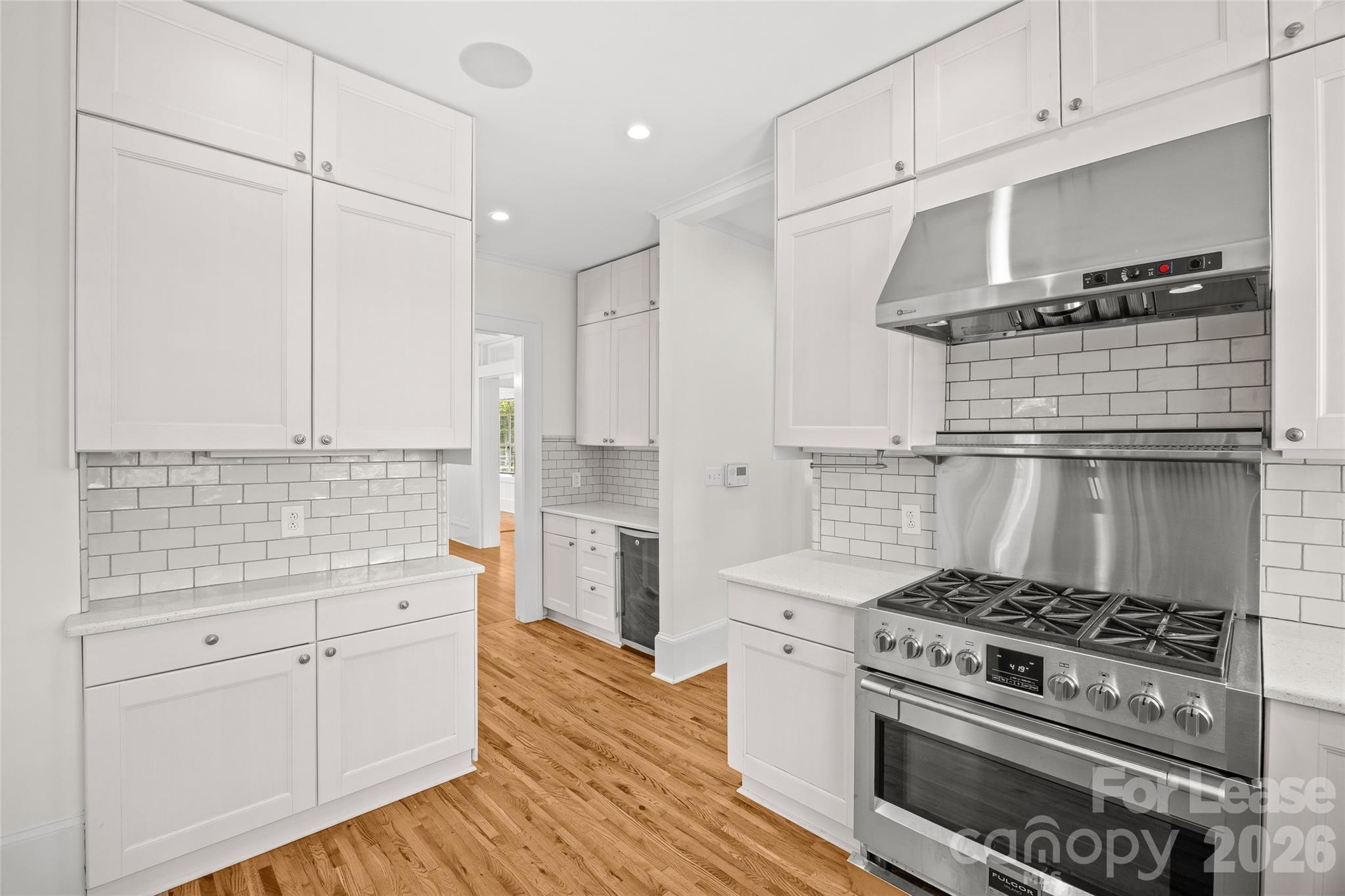 2025 Sharon Road Property Photo 14