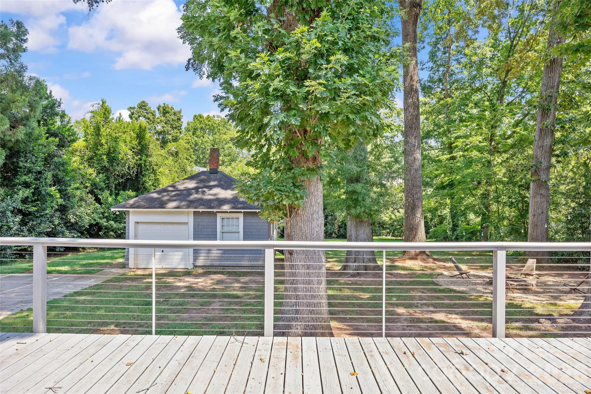 2025 Sharon Road Property Photo 29