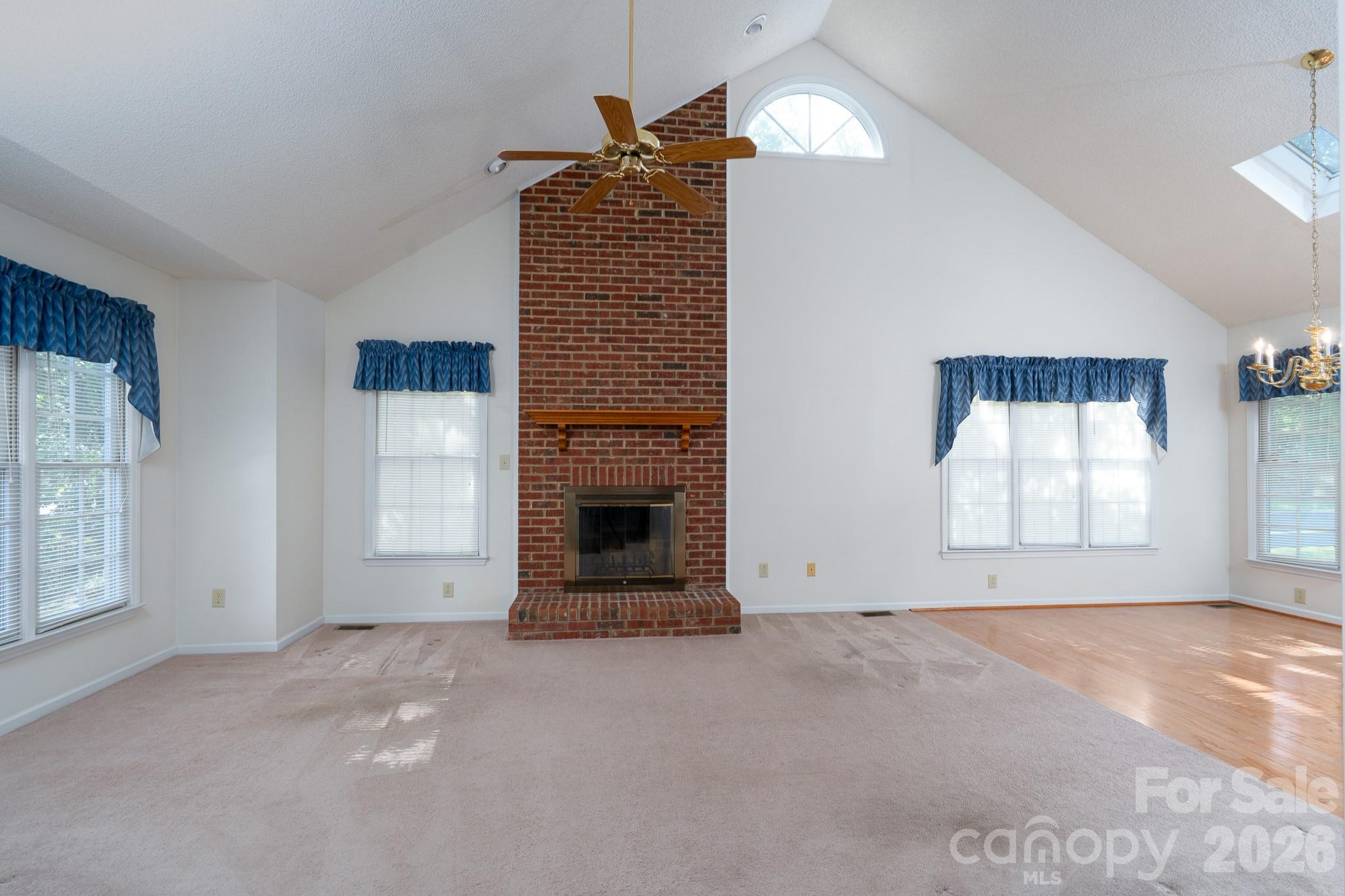 3071 Beech Court Property Photo 6