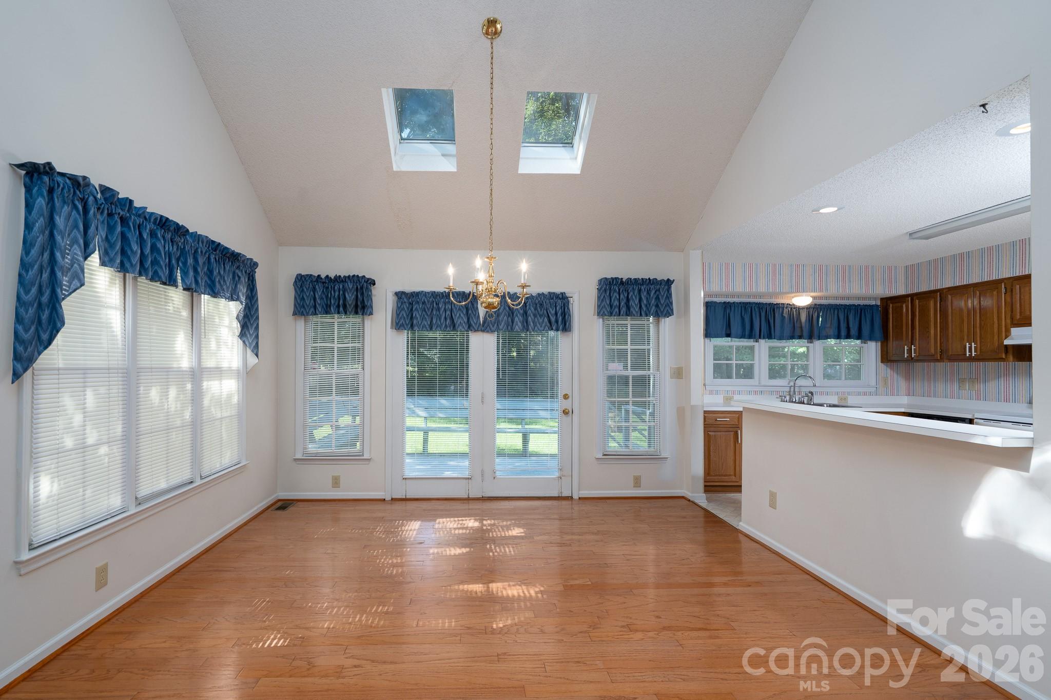3071 Beech Court Property Photo 8