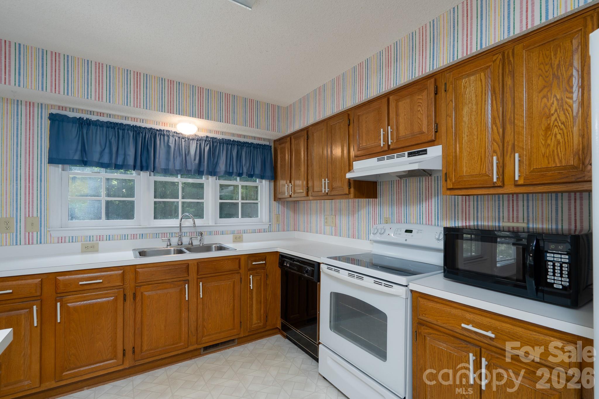 3071 Beech Court Property Photo 12