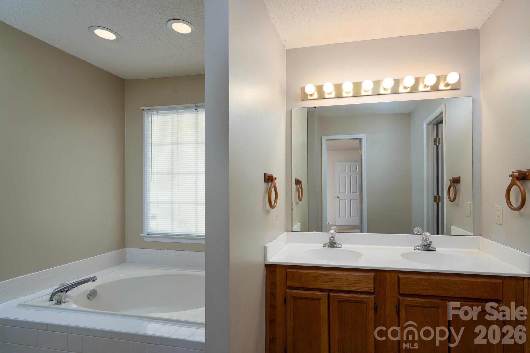 3071 Beech Court Property Photo 21