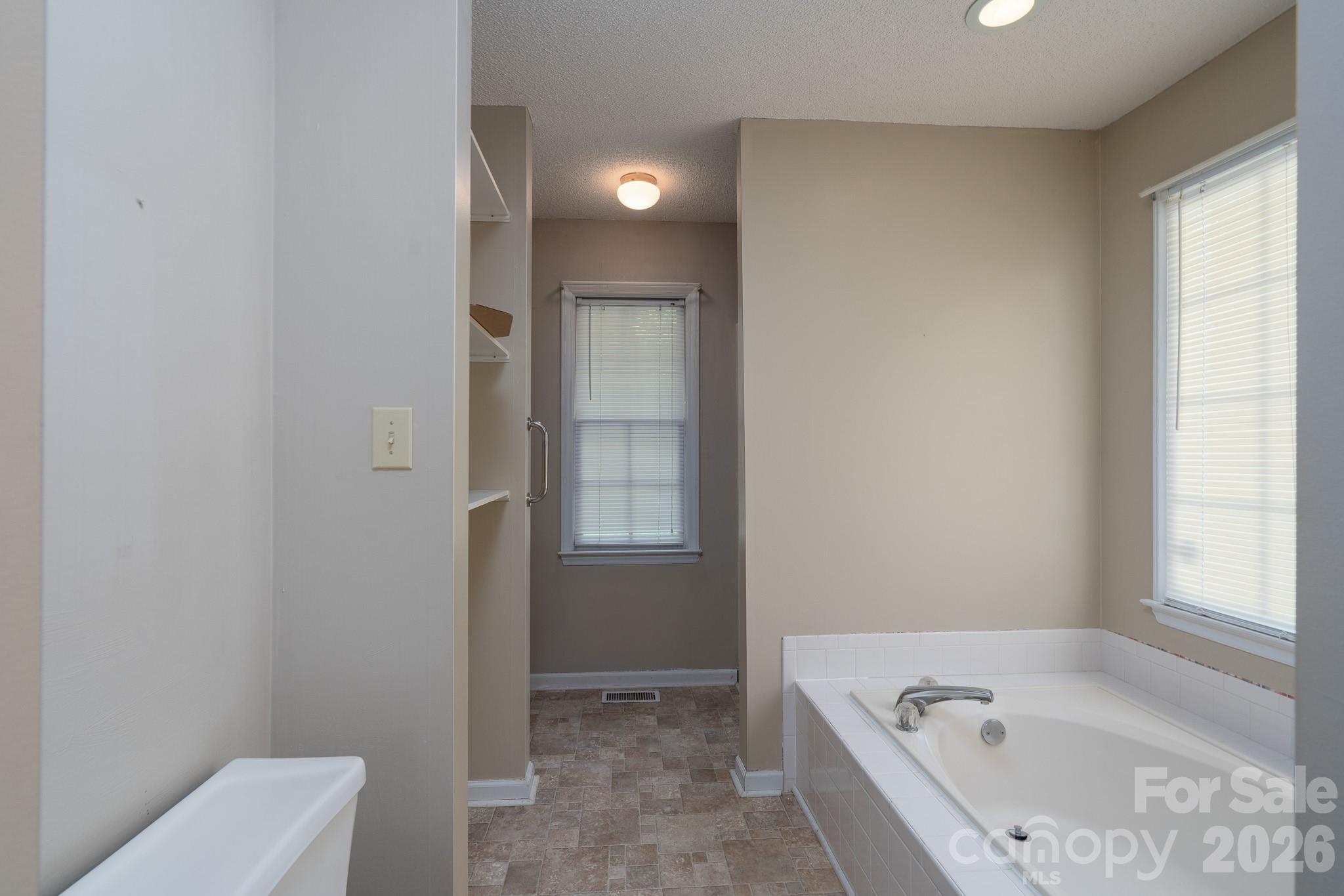 3071 Beech Court Property Photo 23