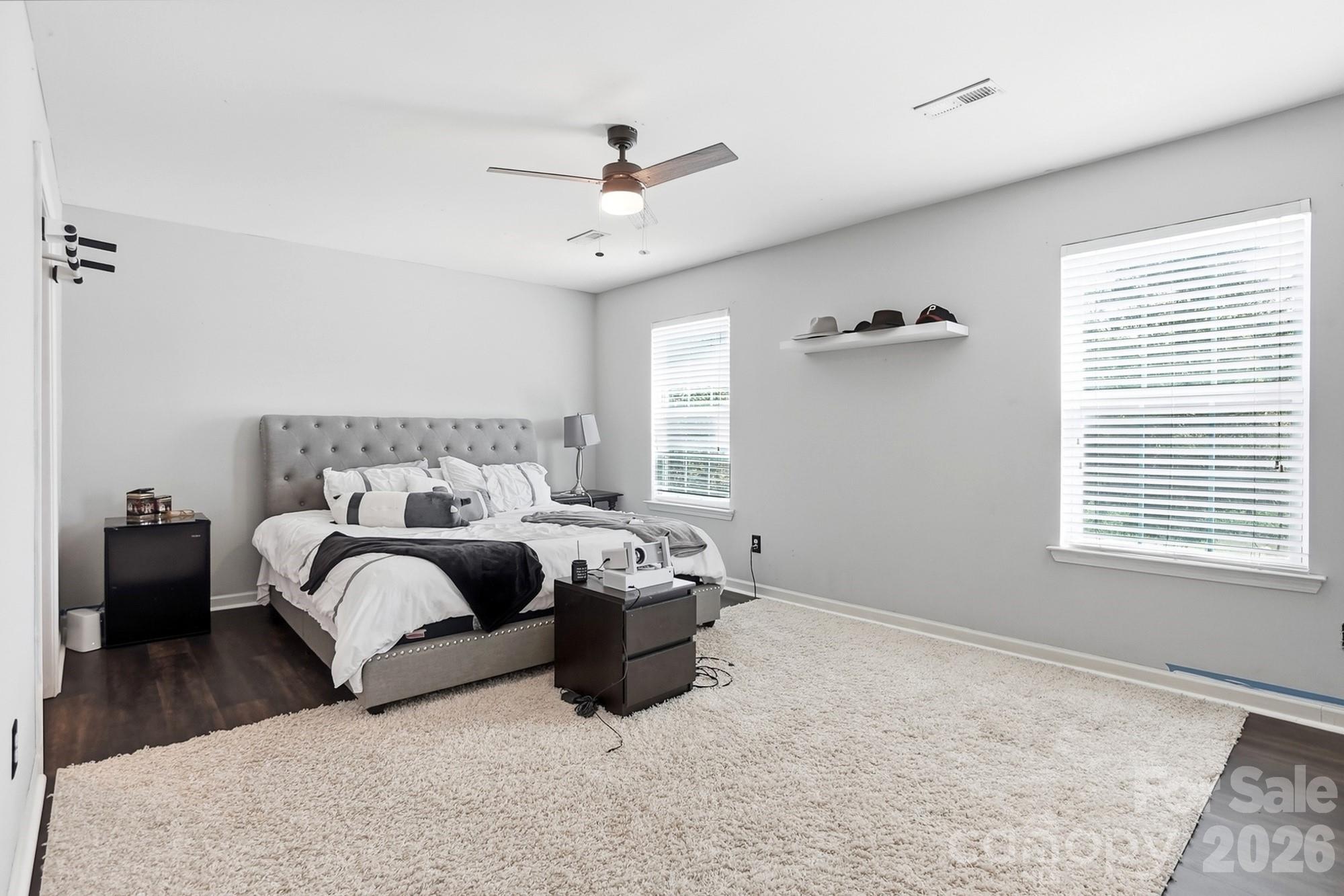 1718 Aldershot Court Property Photo 23