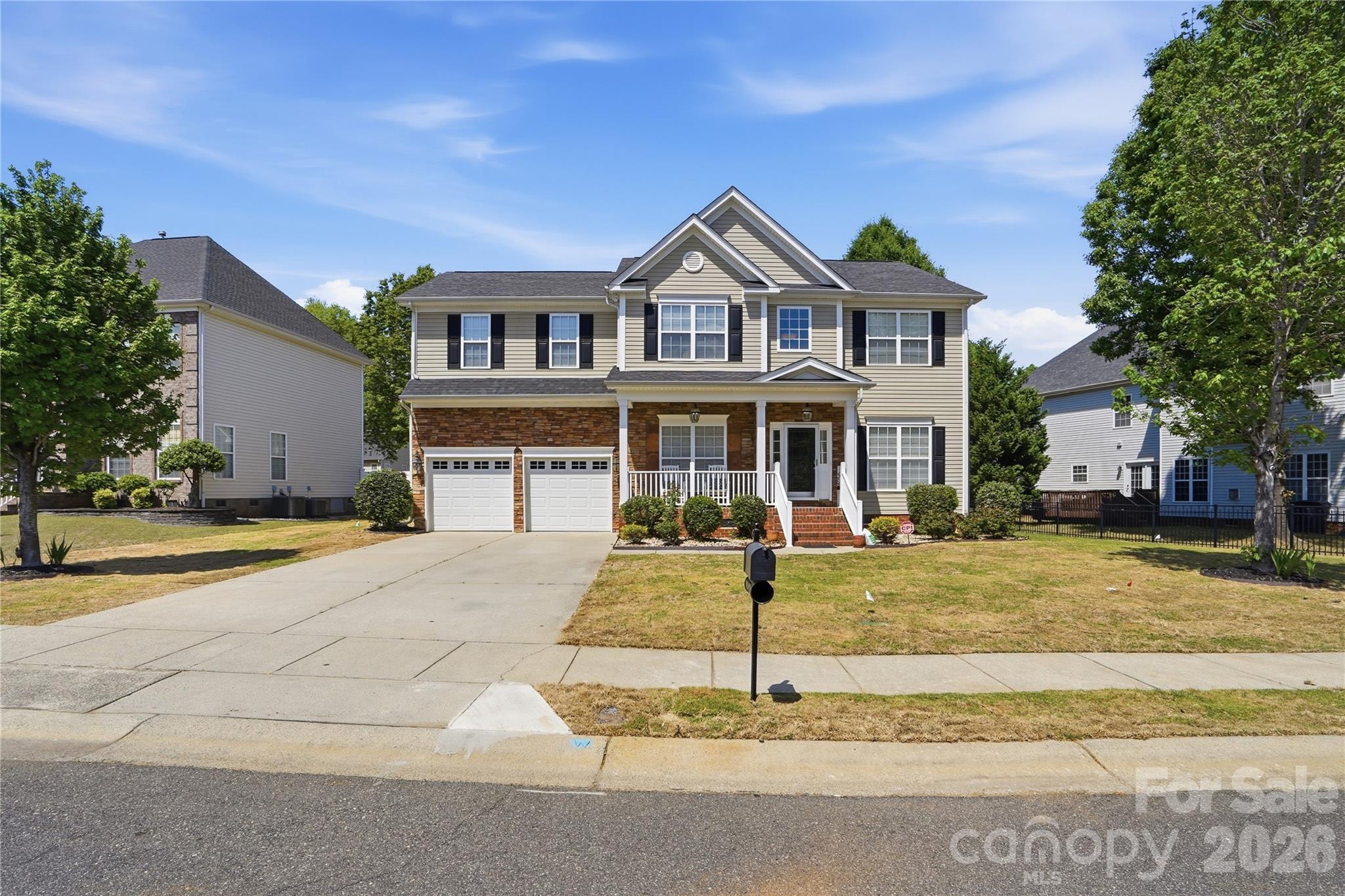 509 Evening Mist Drive Property Photo 2