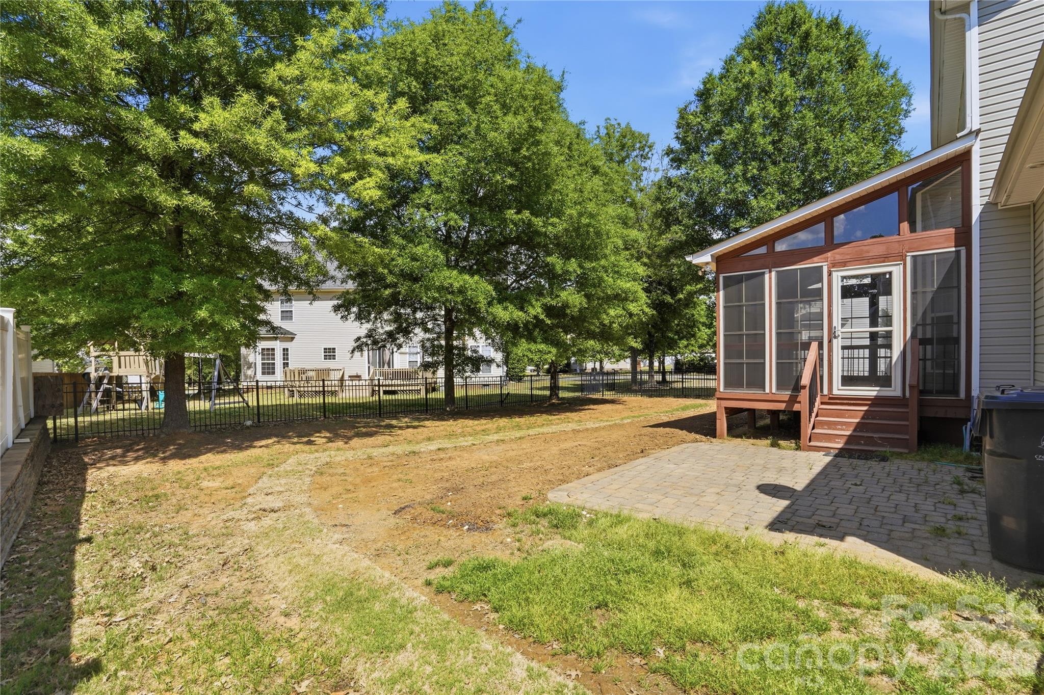 509 Evening Mist Drive Property Photo 47