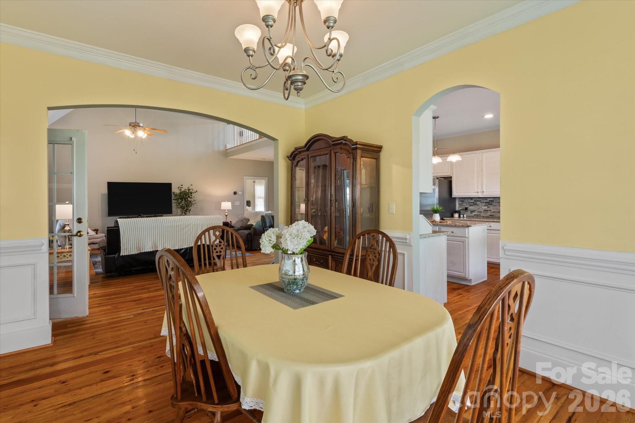 6168 Neptune Drive Property Photo 6