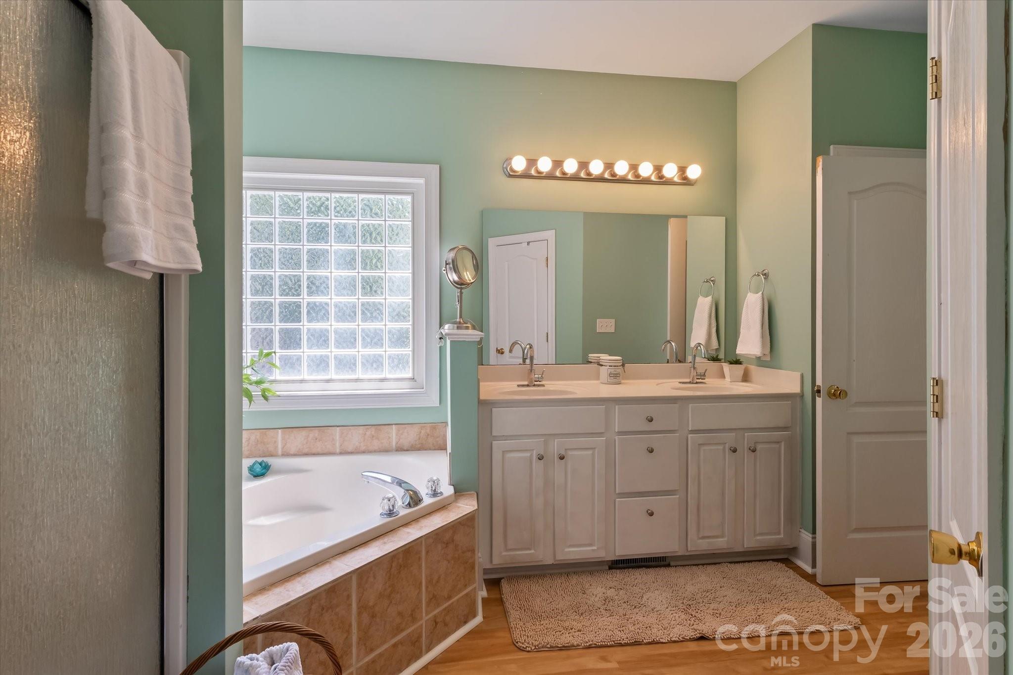 6168 Neptune Drive Property Photo 22