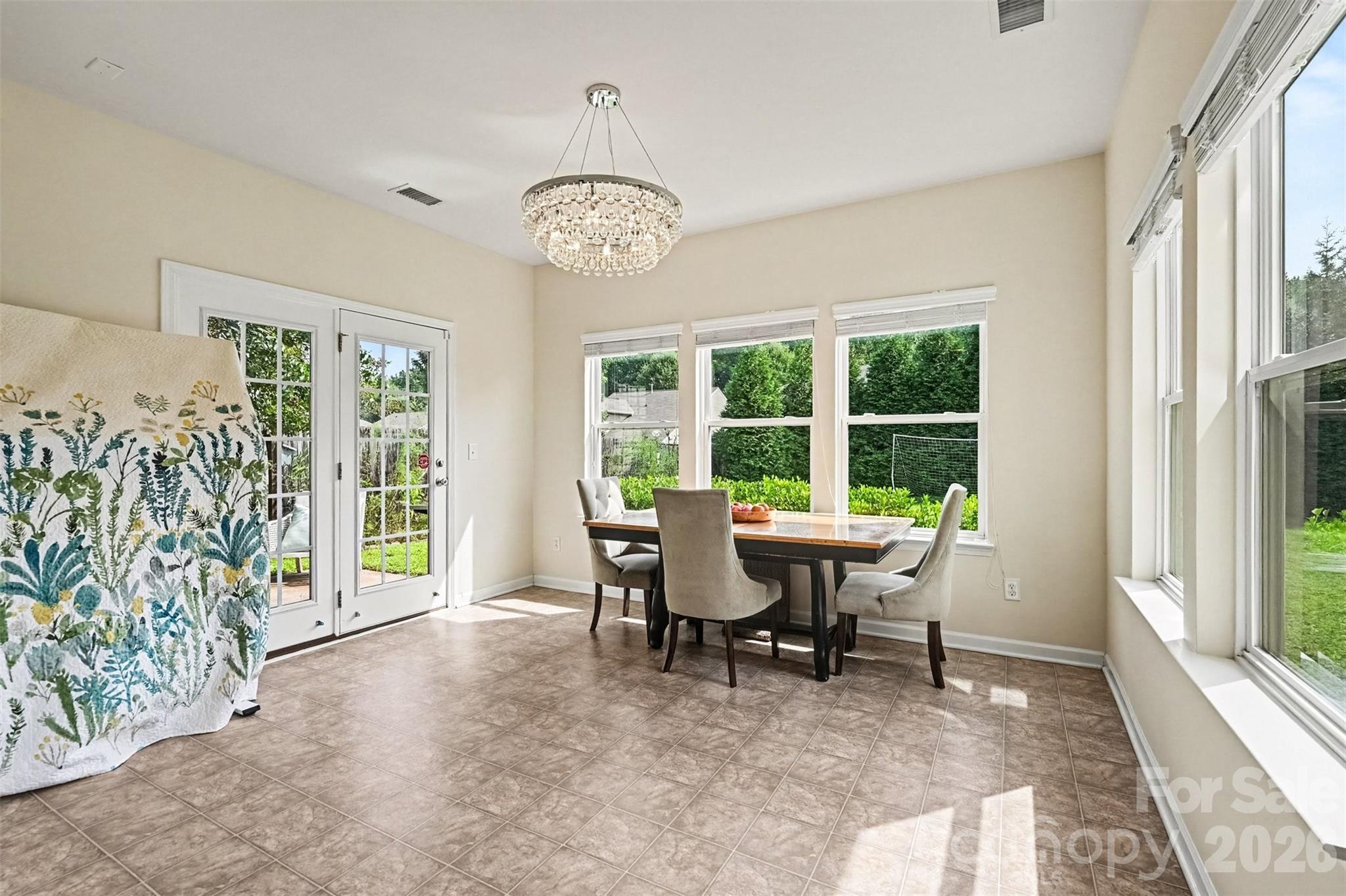 6918 Barefoot Forest Drive Property Photo 7