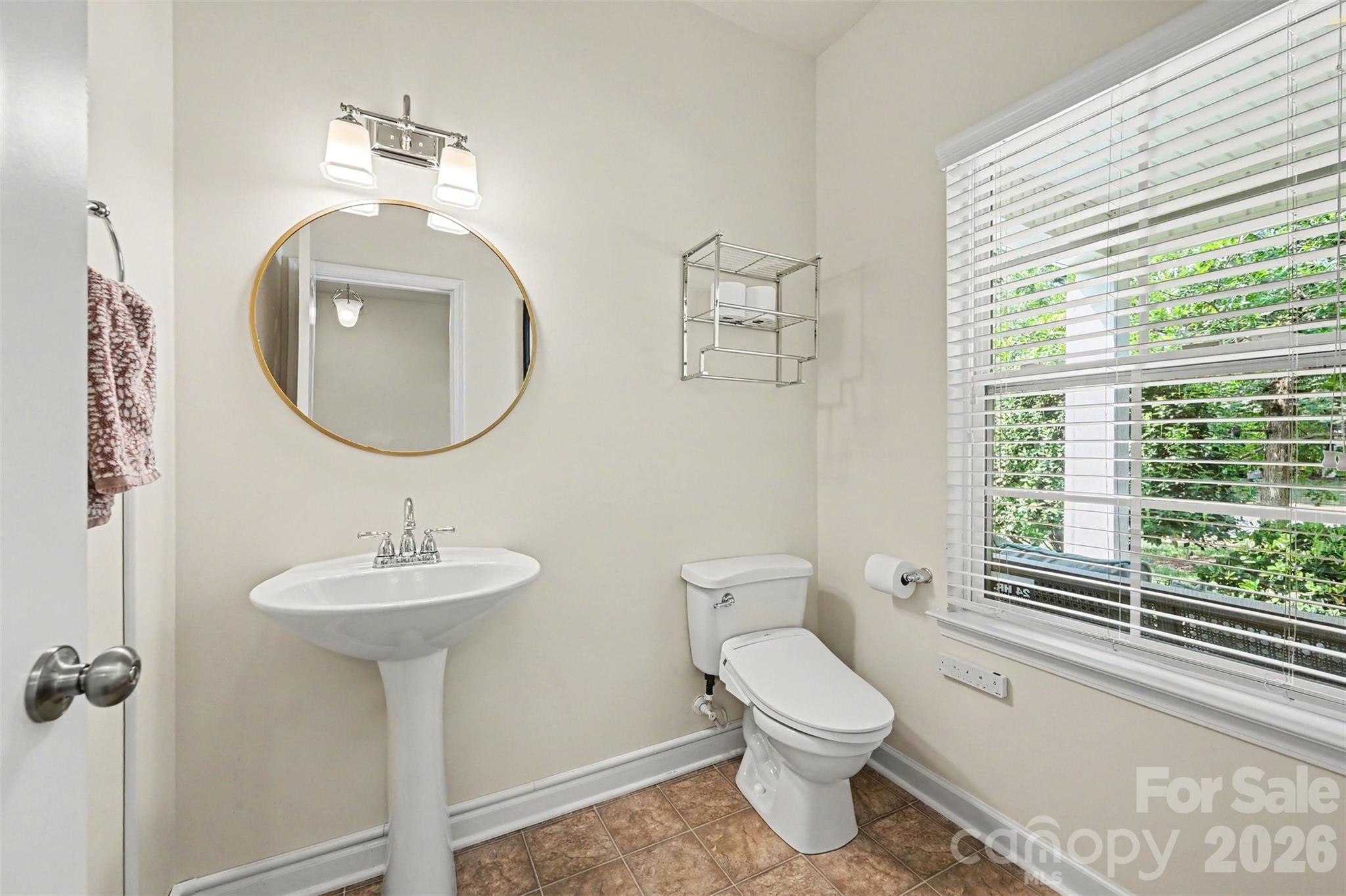6918 Barefoot Forest Drive Property Photo 12