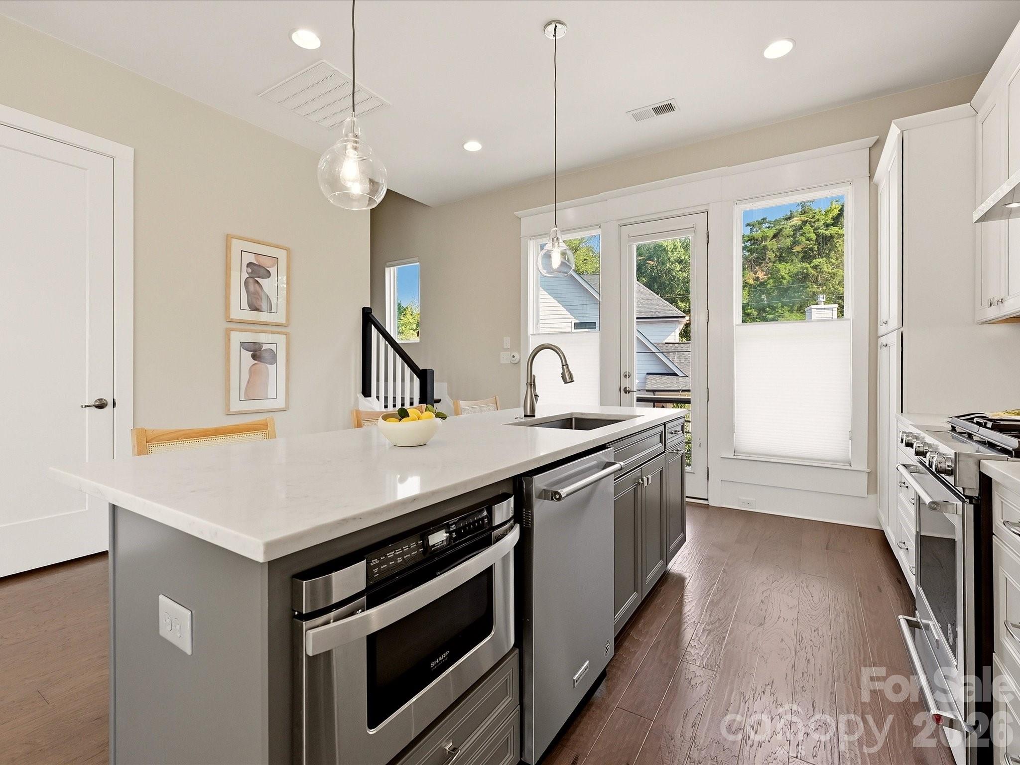 1107 Reece Road Property Photo 13