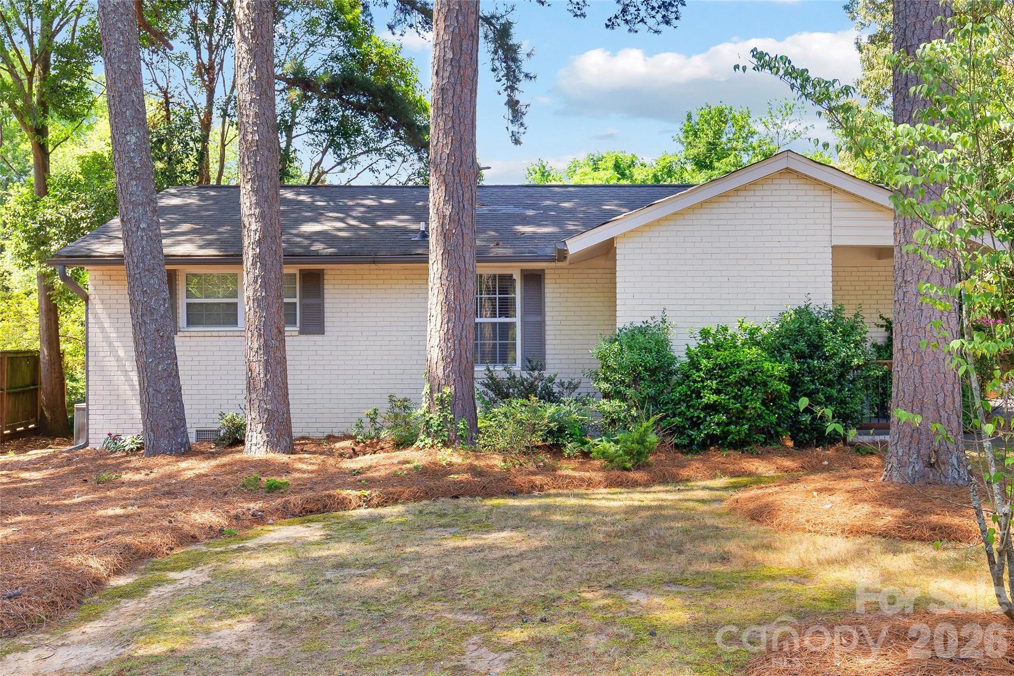 4828 Gilmore Drive Property Photo 1