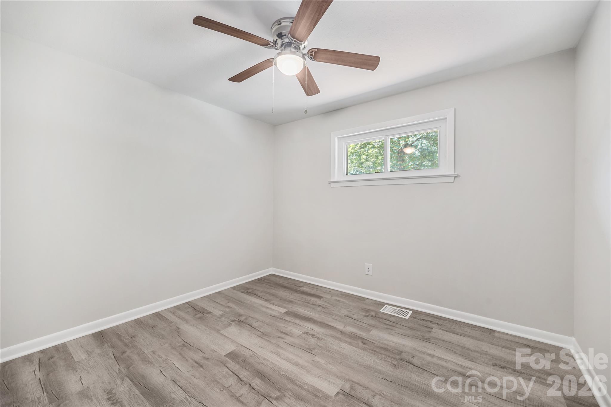 24668 Saint Martin Road Property Photo 17