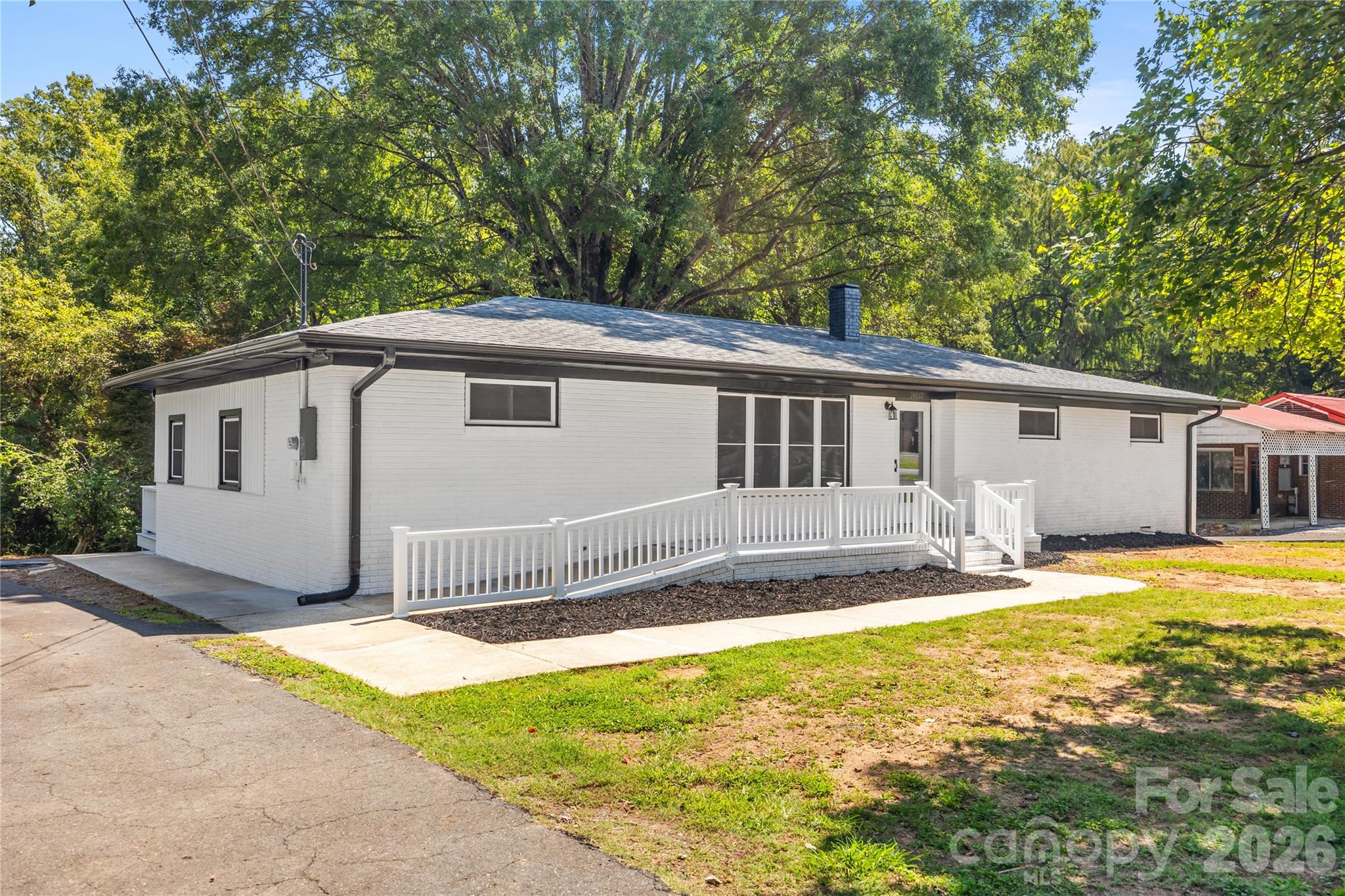 24668 Saint Martin Road Property Photo 23