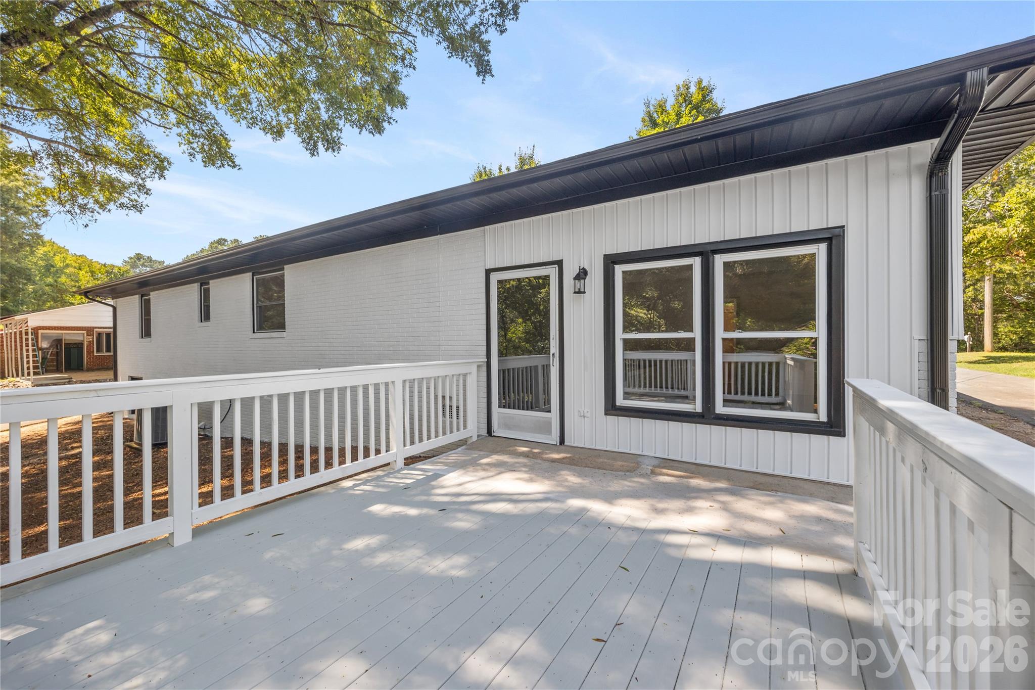24668 Saint Martin Road Property Photo 25