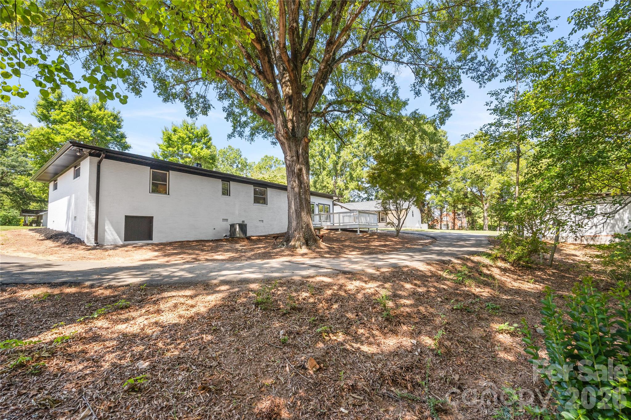 24668 Saint Martin Road Property Photo 26