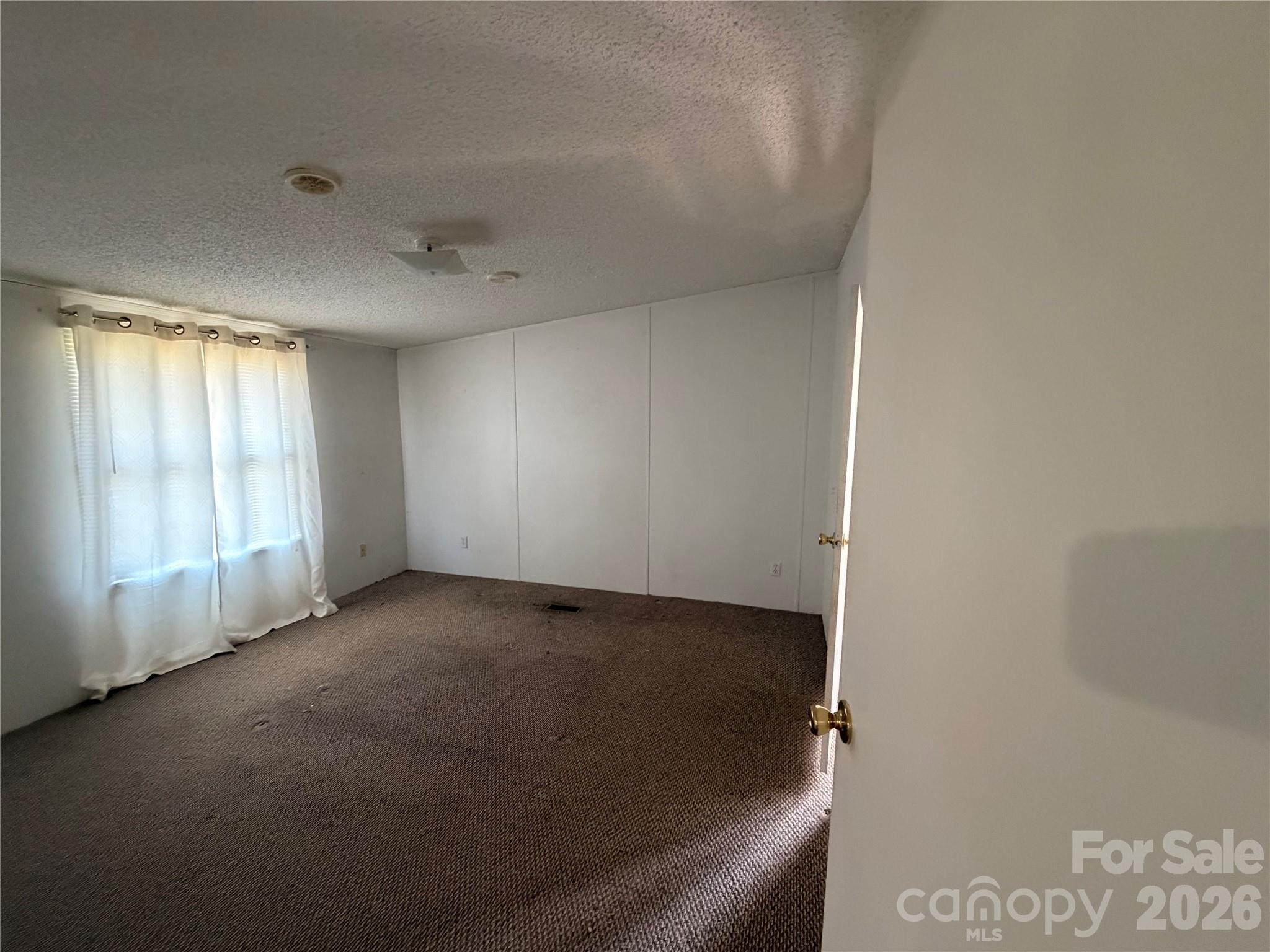 160 Rock Olive Drive Property Photo 5