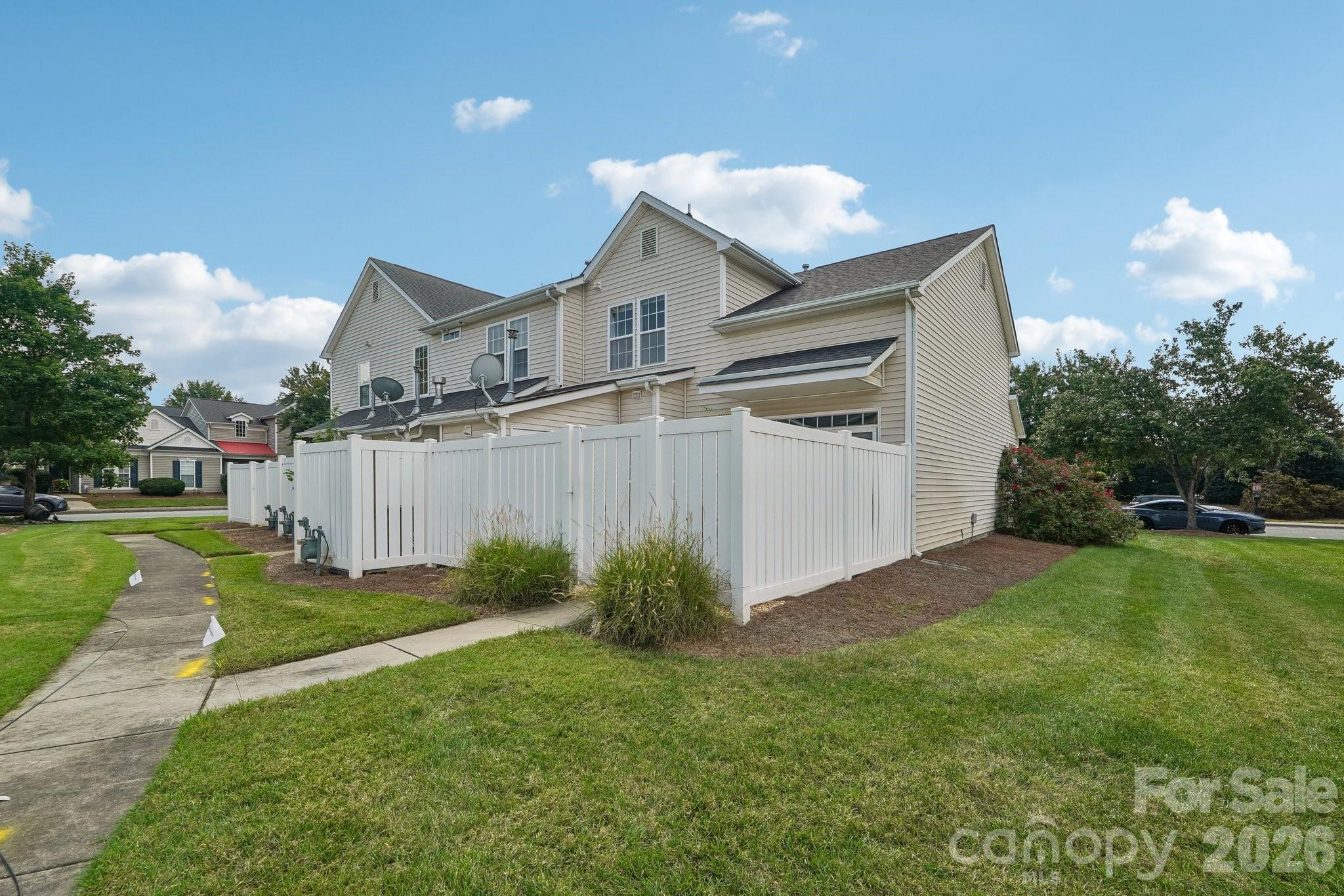 6219 Tyrel Lane Property Photo 24