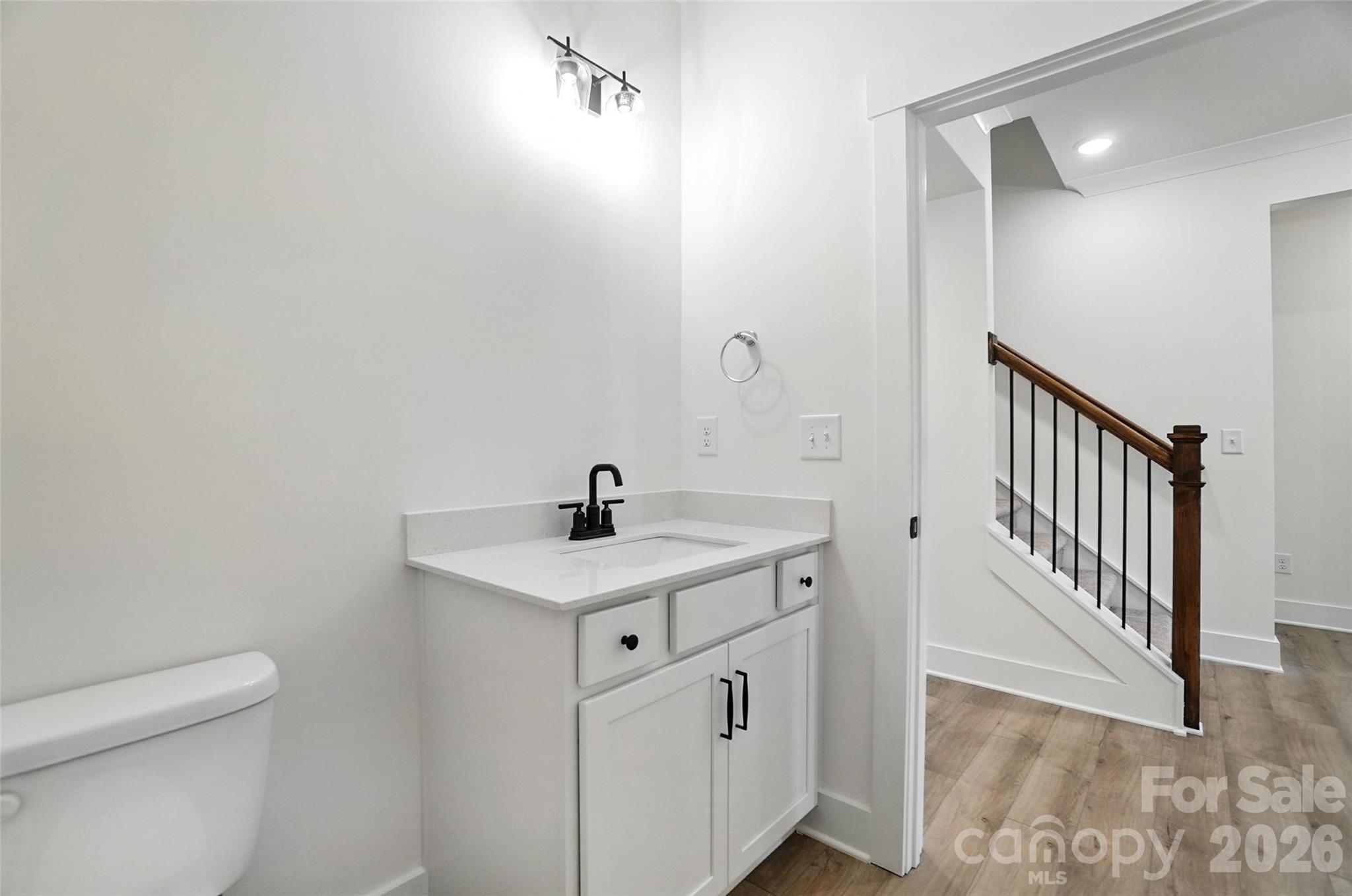 162 Clark Cove Road Property Photo 8