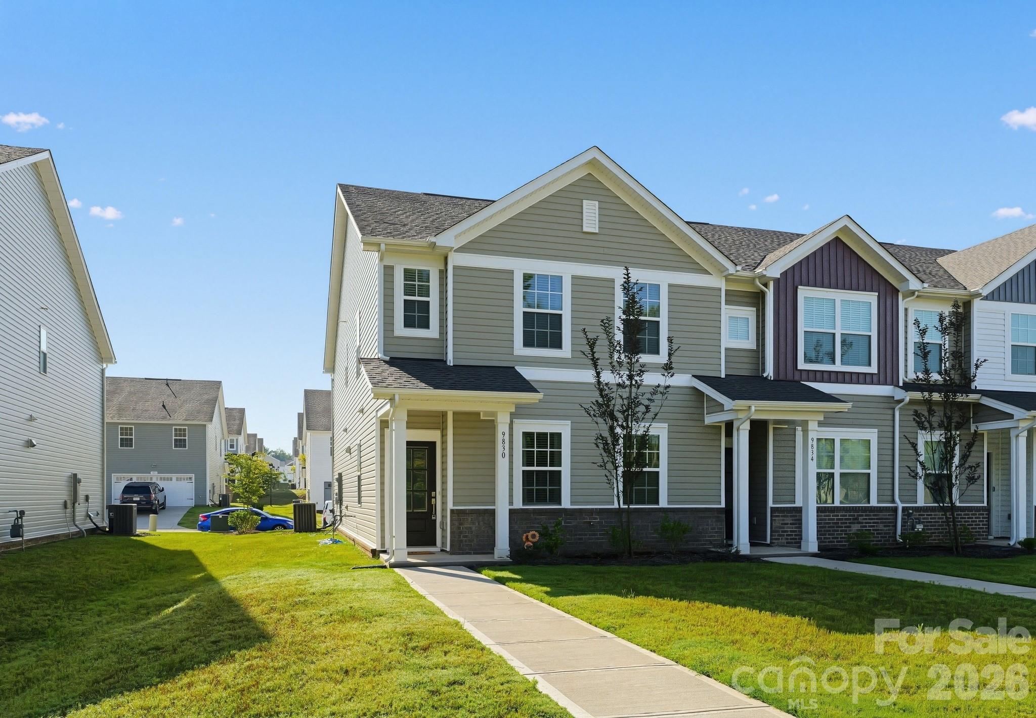 9830 Old Garden Circle Property Photo 3