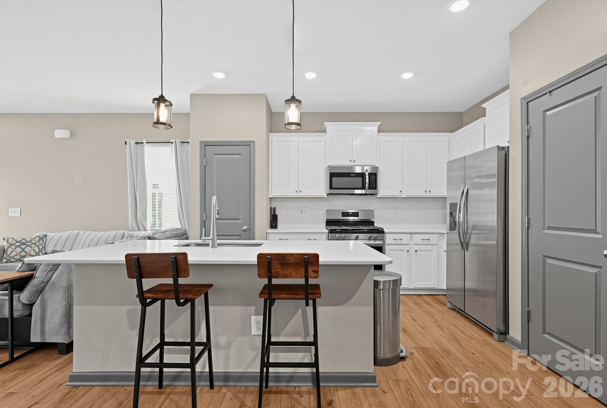 9830 Old Garden Circle Property Photo 6