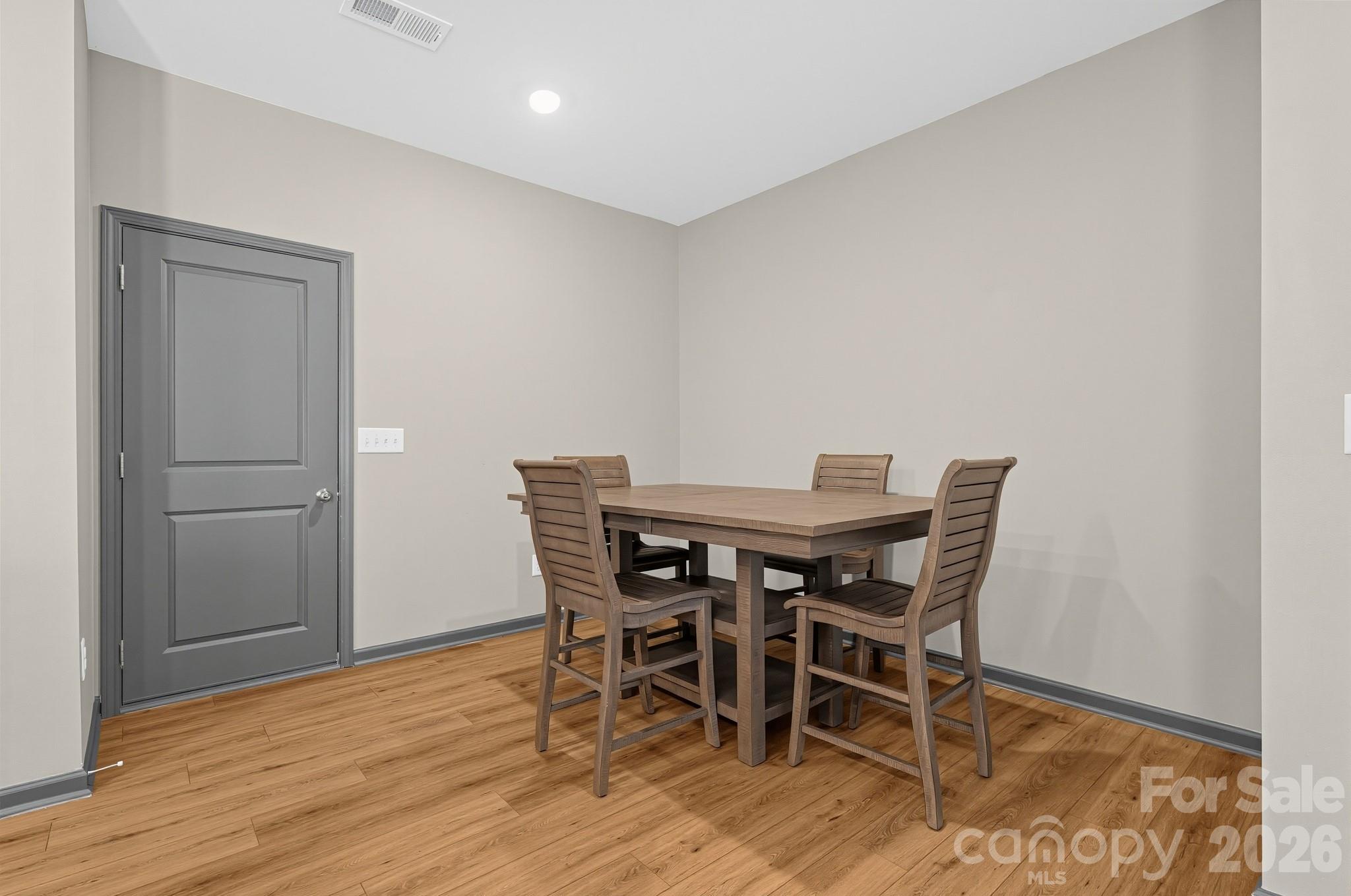 9830 Old Garden Circle Property Photo 10