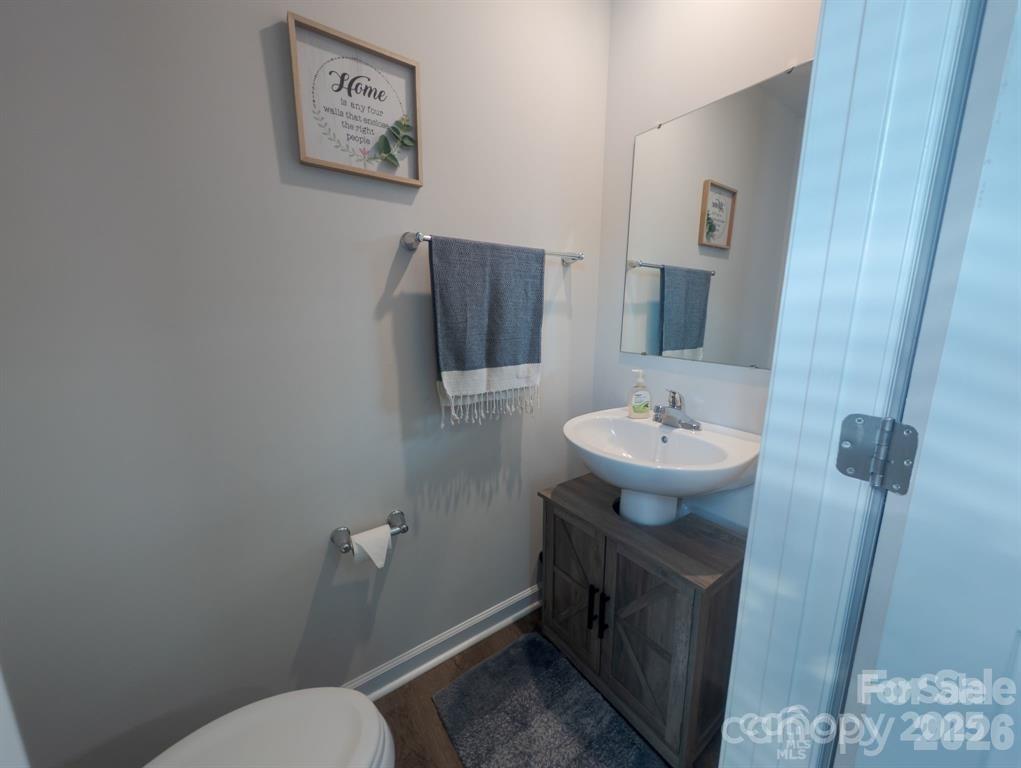 4008 Haldane Street Property Photo 11