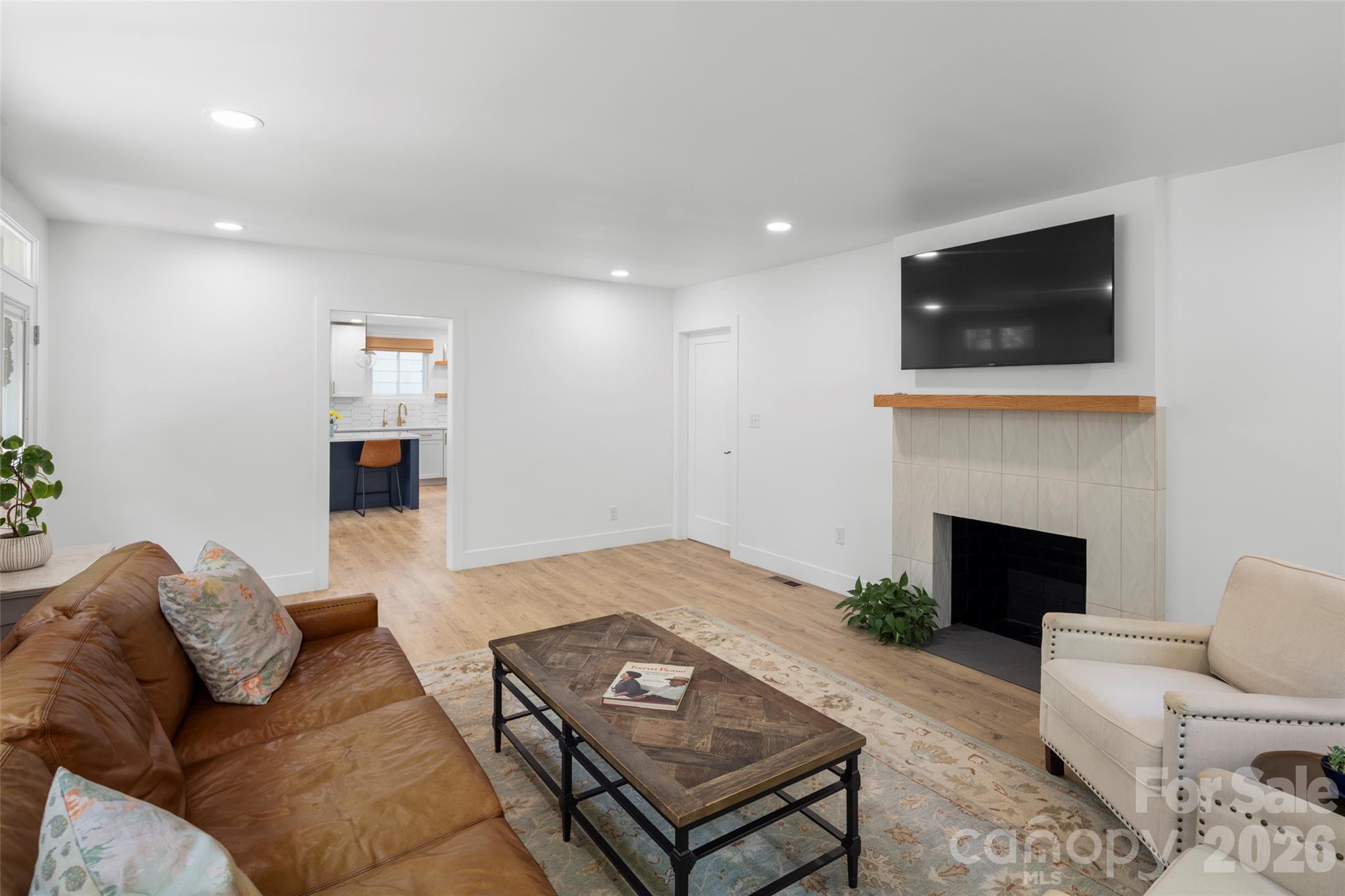 33 Maywood Road Property Photo 7