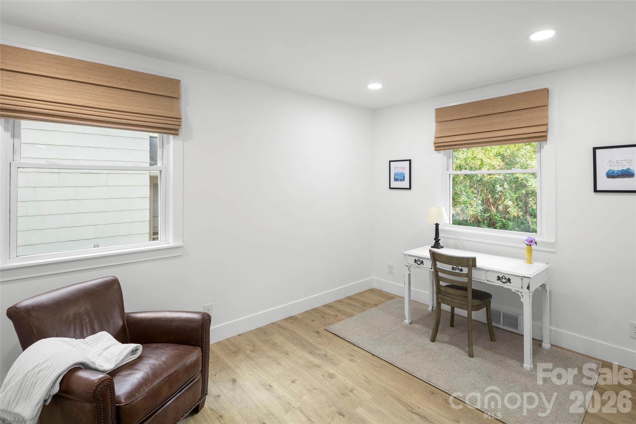33 Maywood Road Property Photo 22