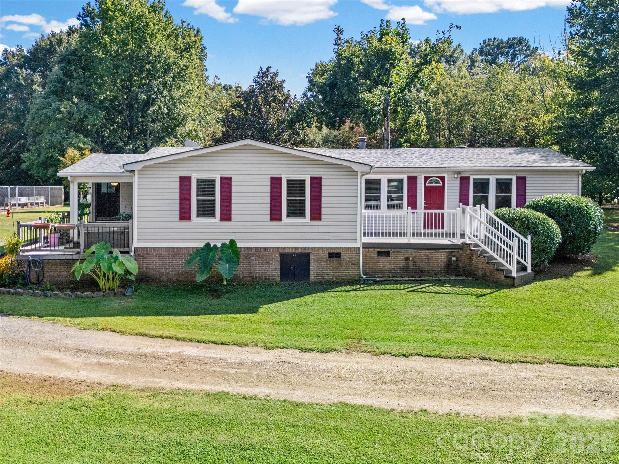 6215 Barclay Lane Property Photo 1