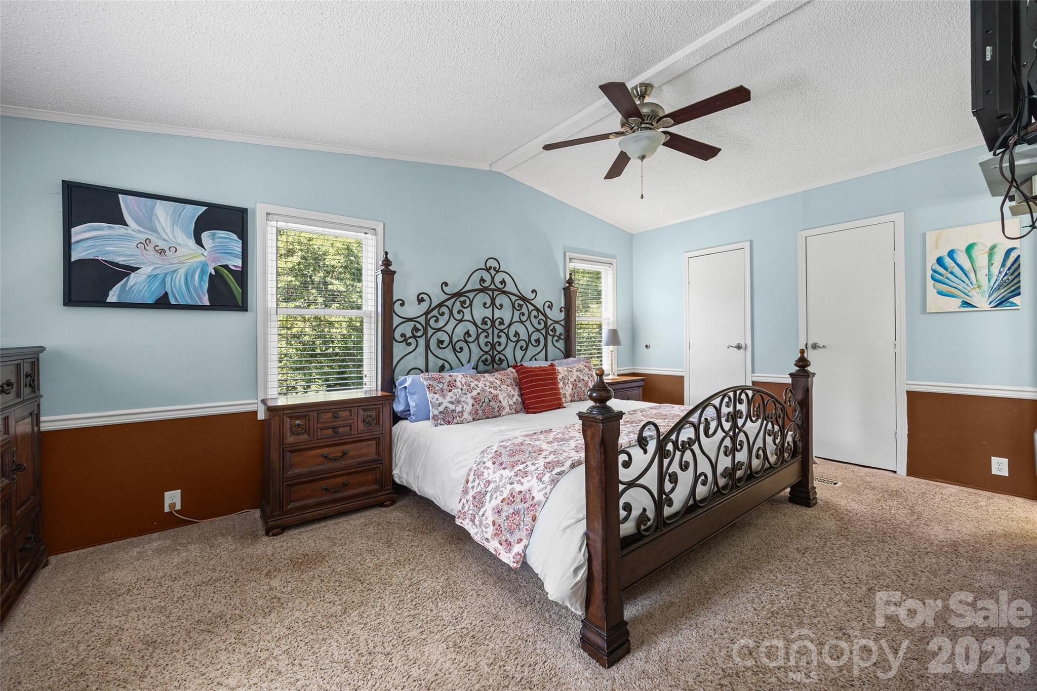 6215 Barclay Lane Property Photo 13