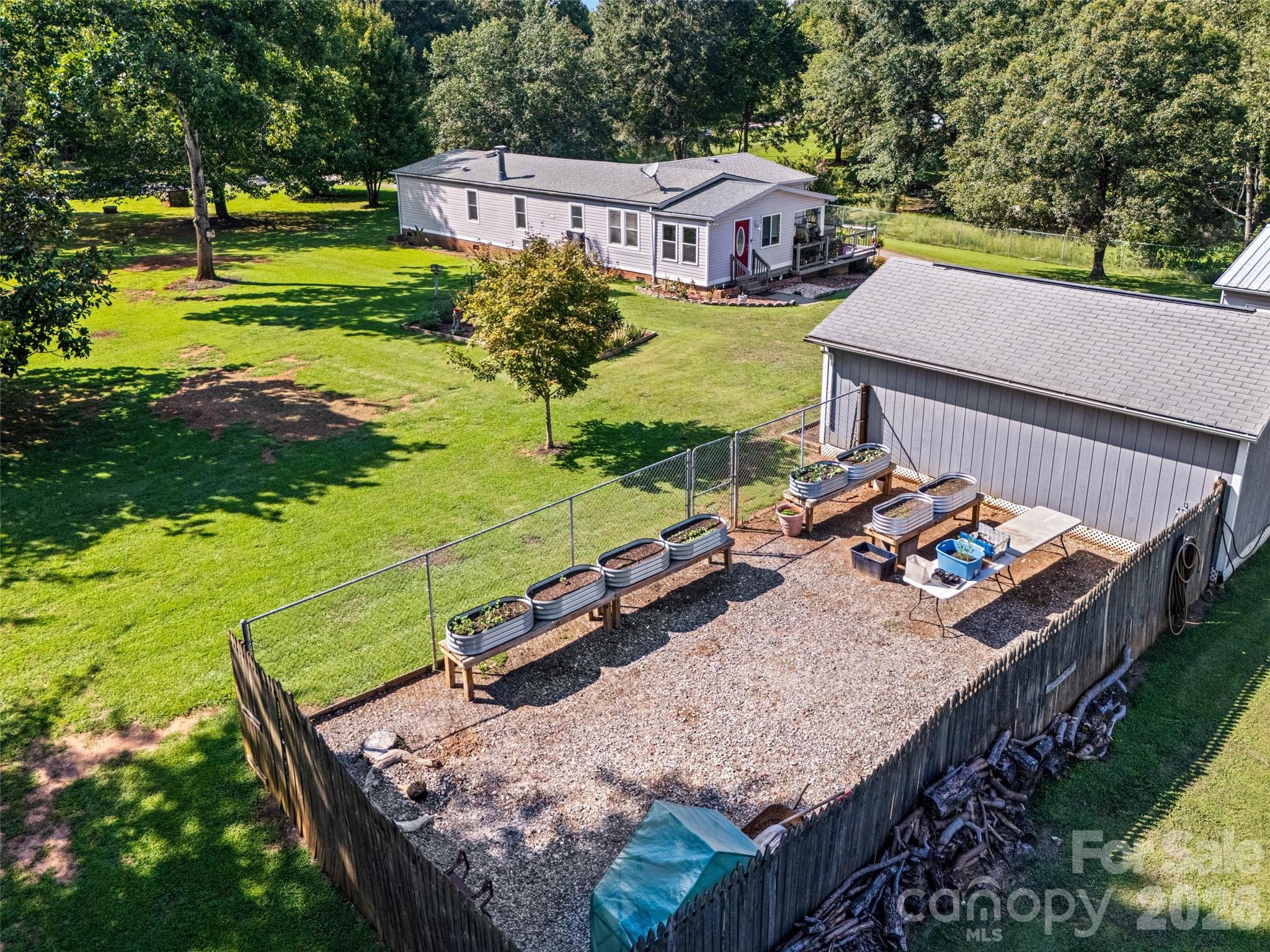 6215 Barclay Lane Property Photo 27