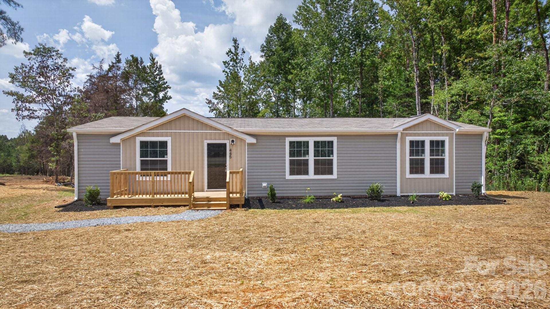 445 Kindley Road Property Photo 1