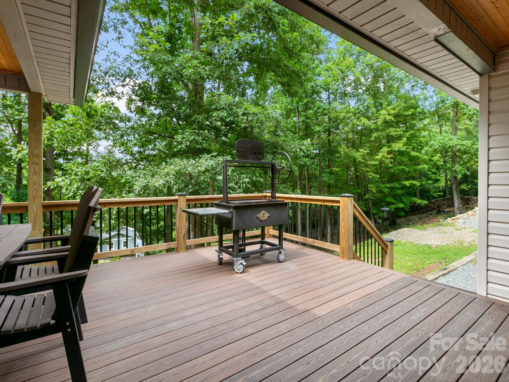 41 Bear Trail Property Photo 4