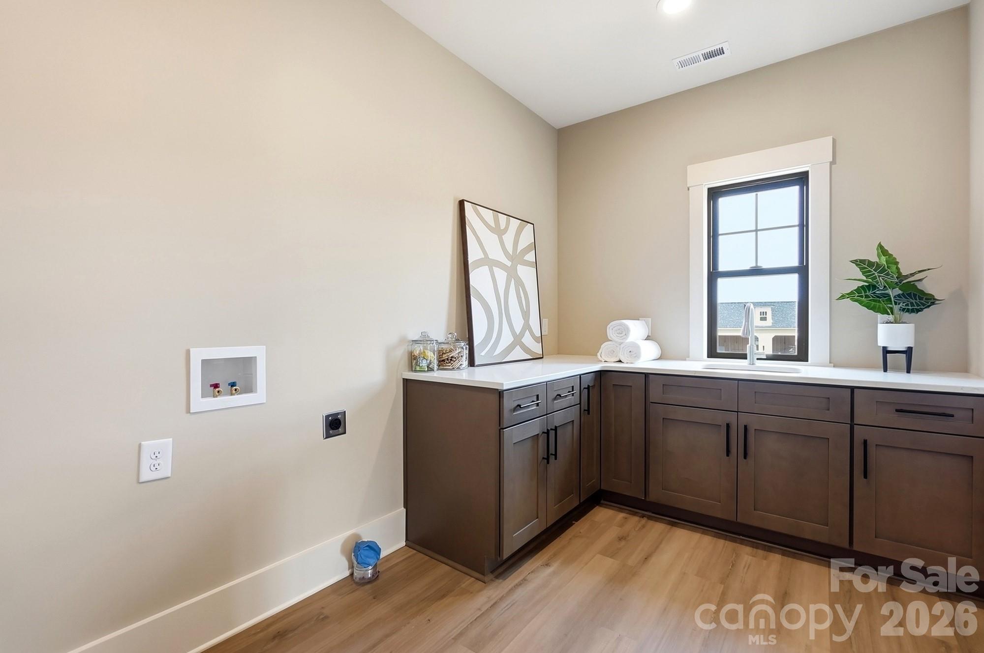 1249 Stonegate Drive Property Photo 35