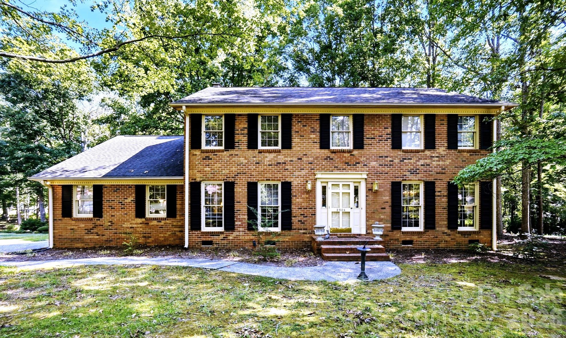 2504 Knights Court Property Photo 1