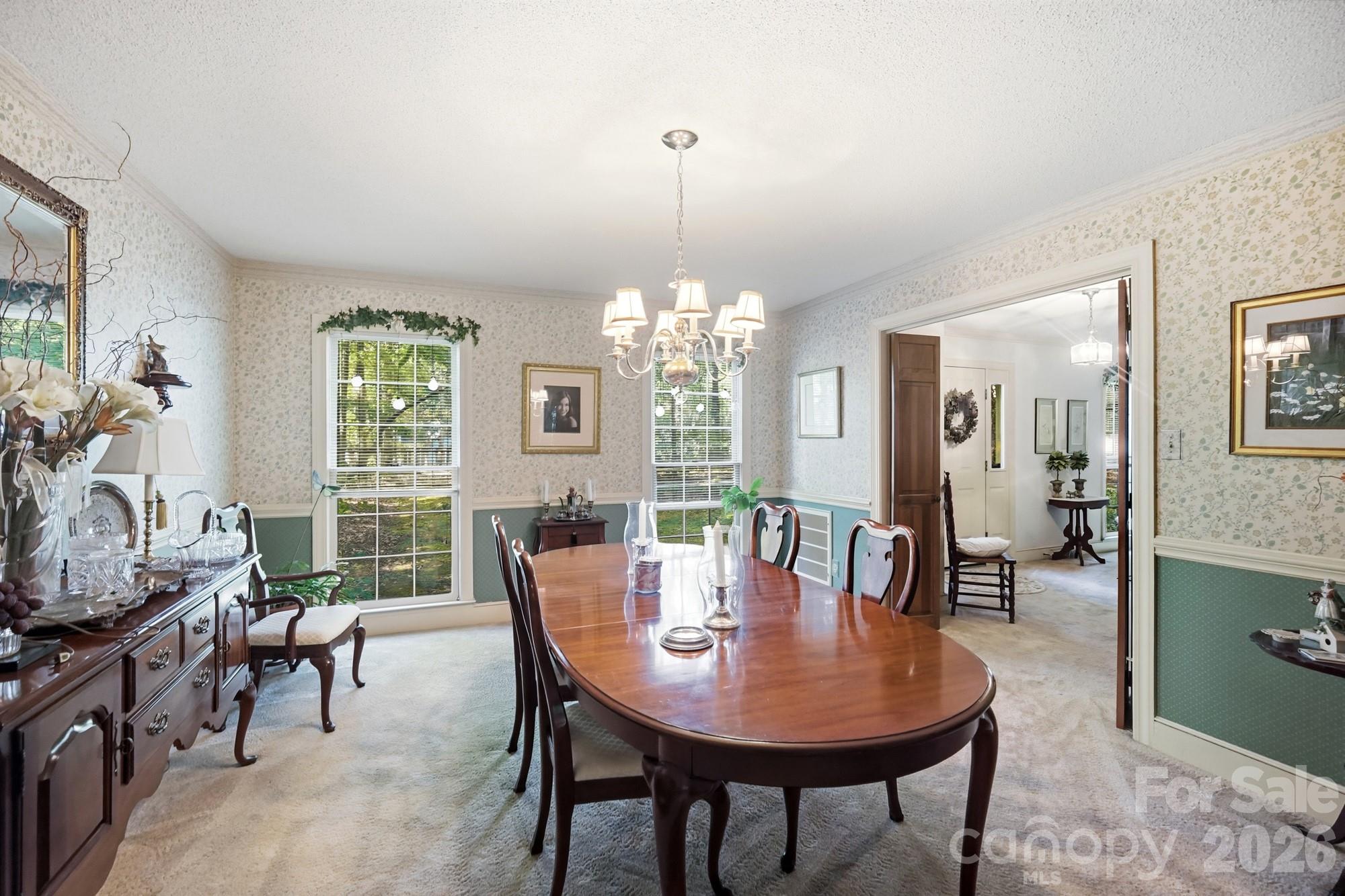2504 Knights Court Property Photo 11