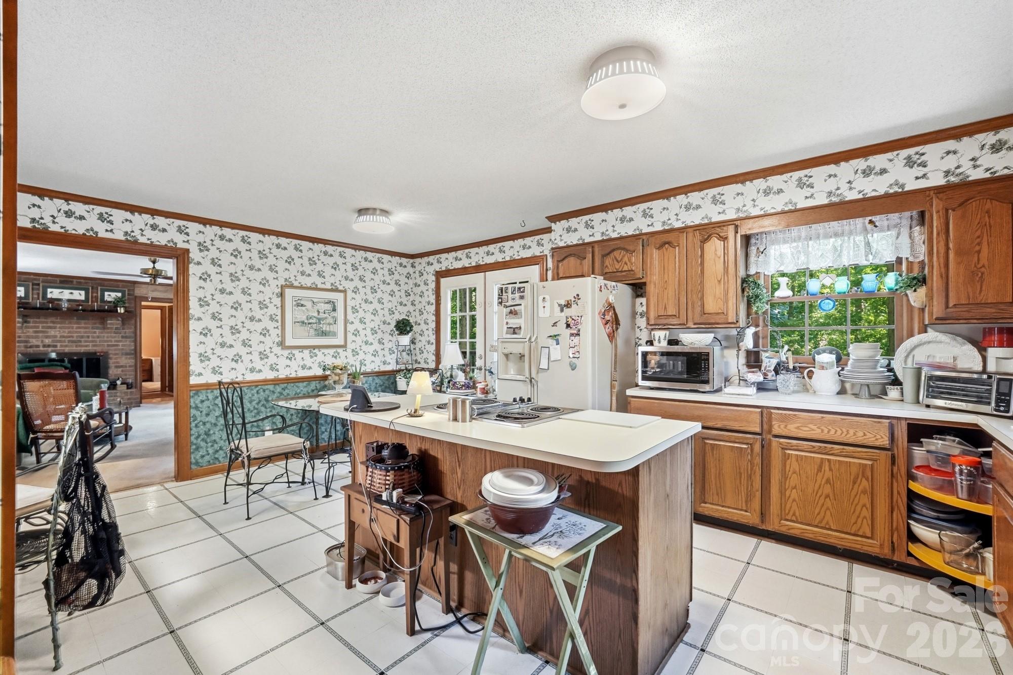 2504 Knights Court Property Photo 12