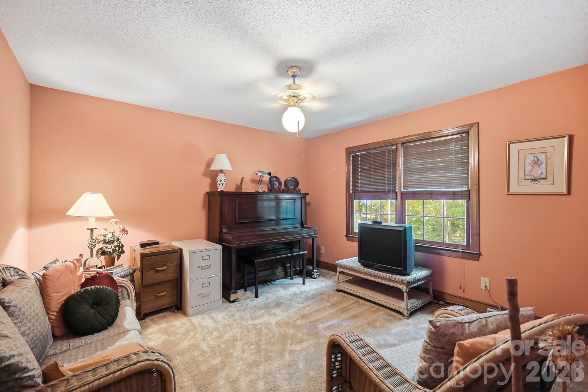2504 Knights Court Property Photo 21