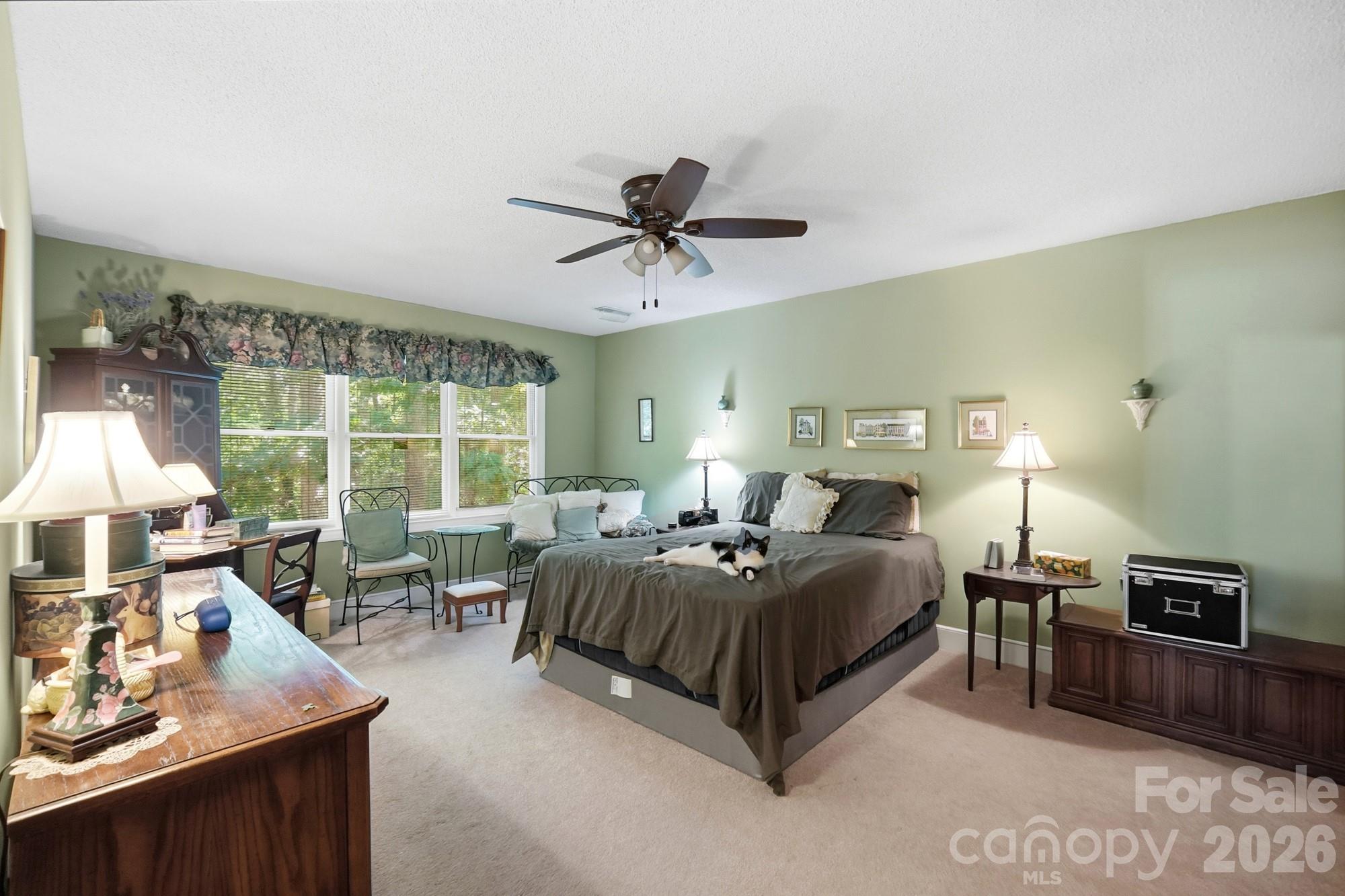 2504 Knights Court Property Photo 26
