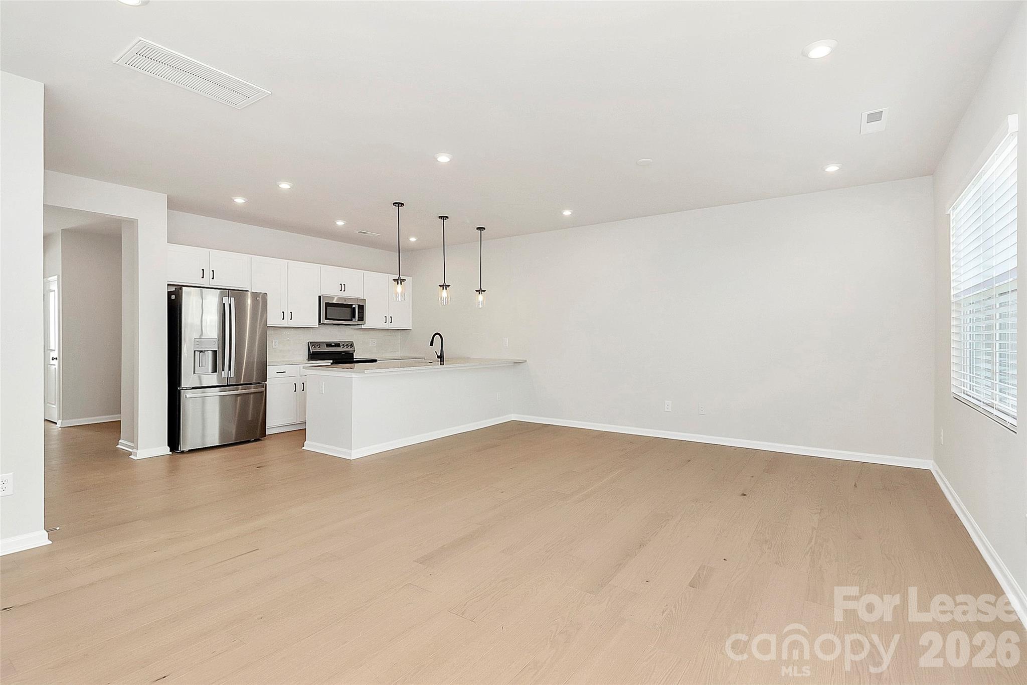 2153 Endeavor Run Property Photo 3