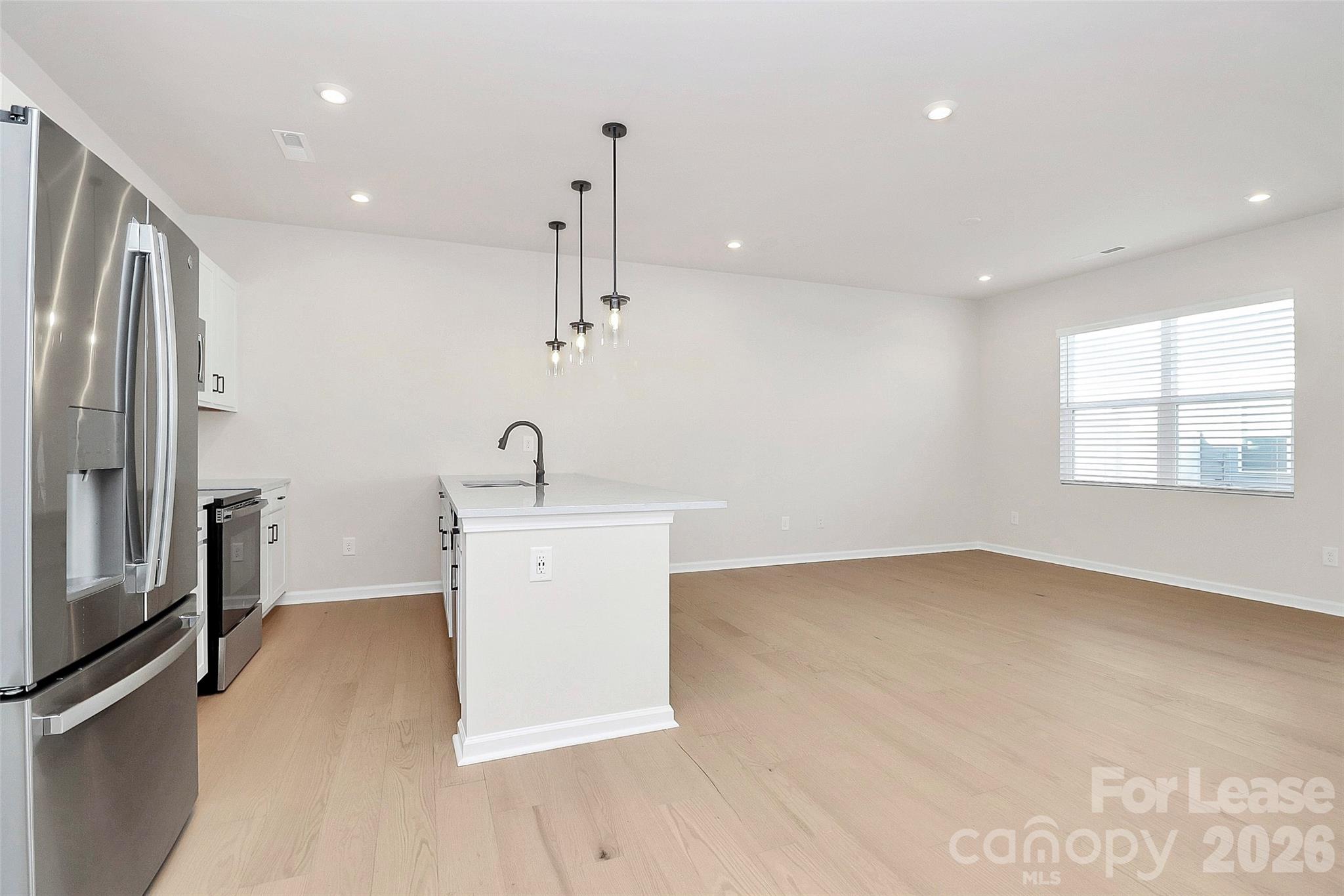 2153 Endeavor Run Property Photo 7