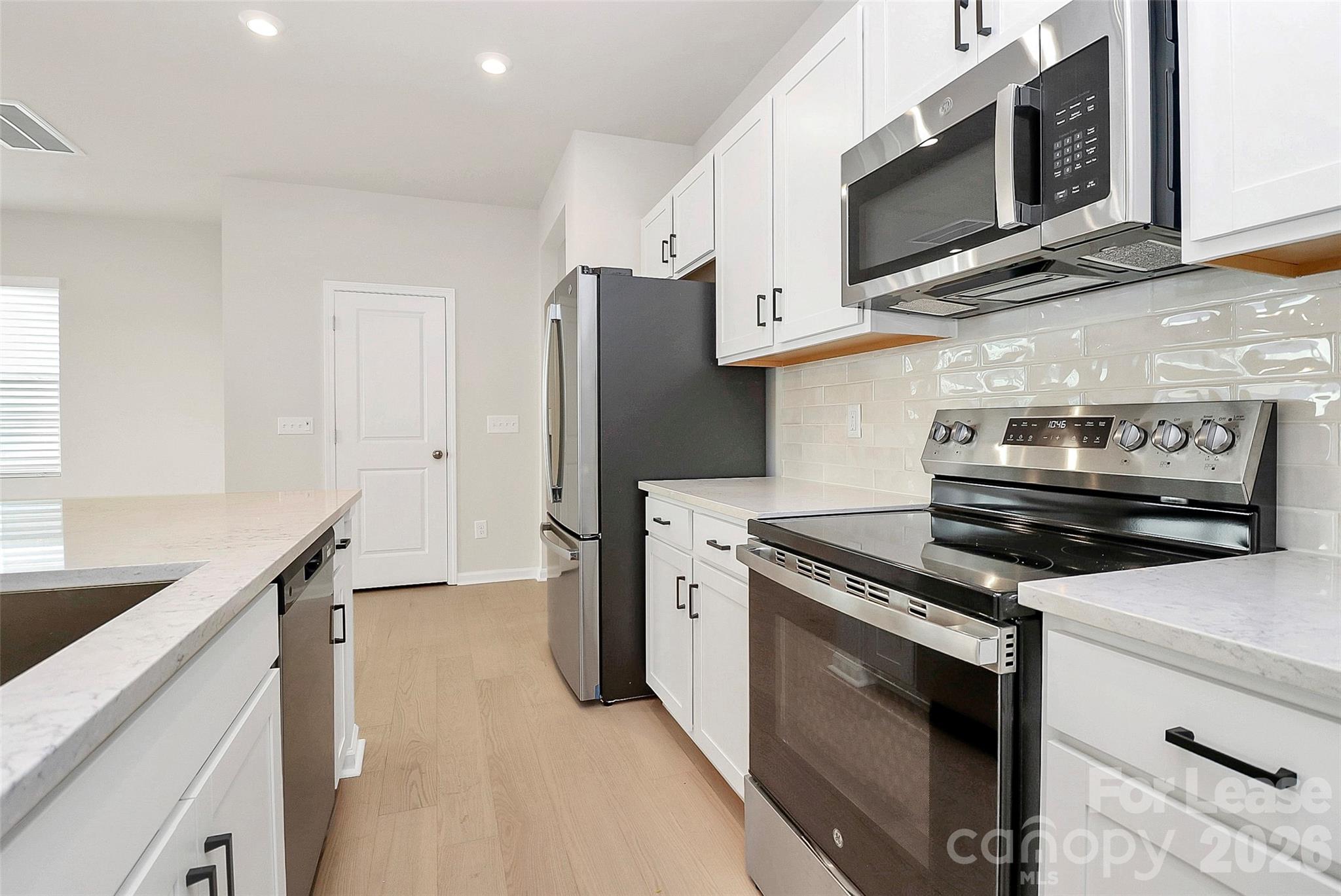 2153 Endeavor Run Property Photo 11