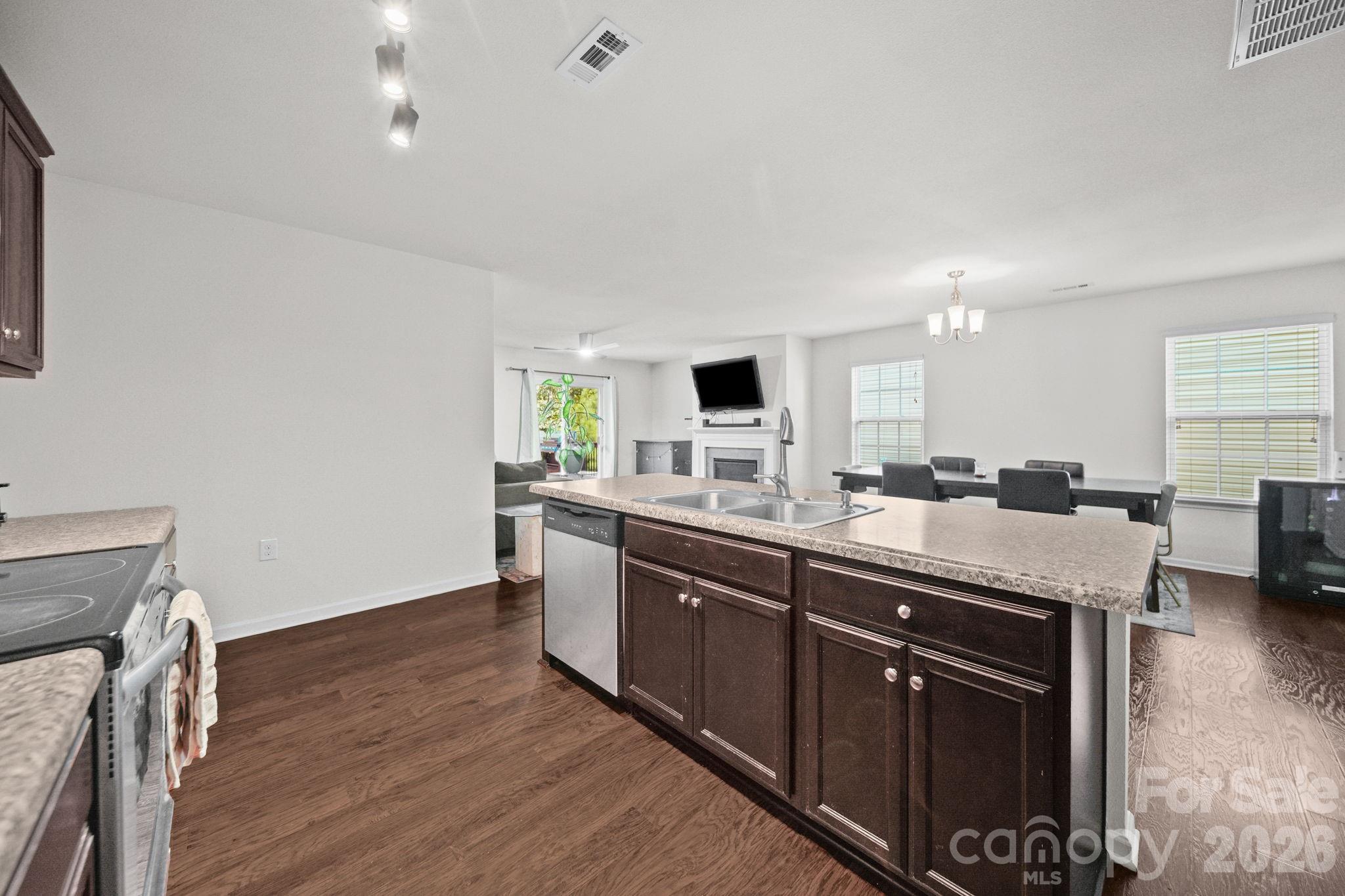 4104 Long Arrow Drive Property Photo 11
