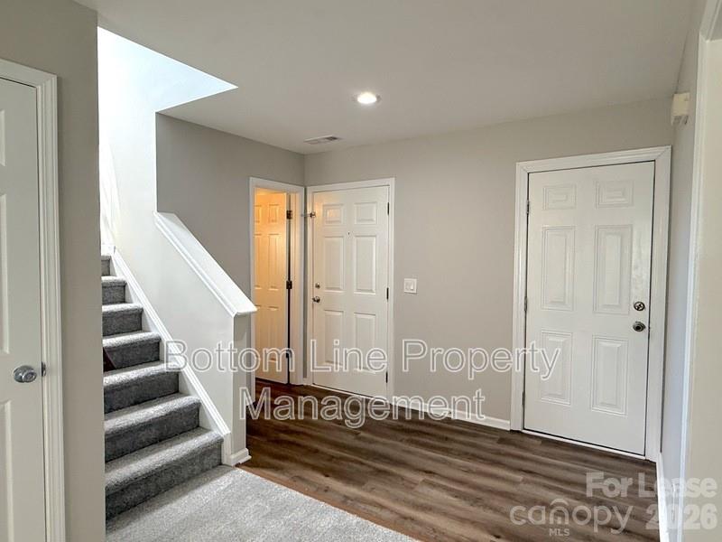 4133 Robinwood Drive Property Photo 3