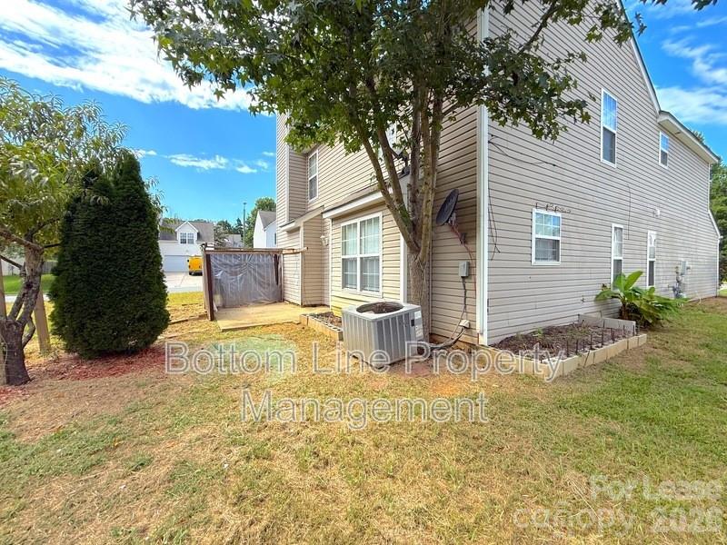 4133 Robinwood Drive Property Photo 12