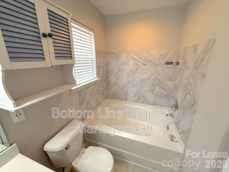 4133 Robinwood Drive Property Photo 21