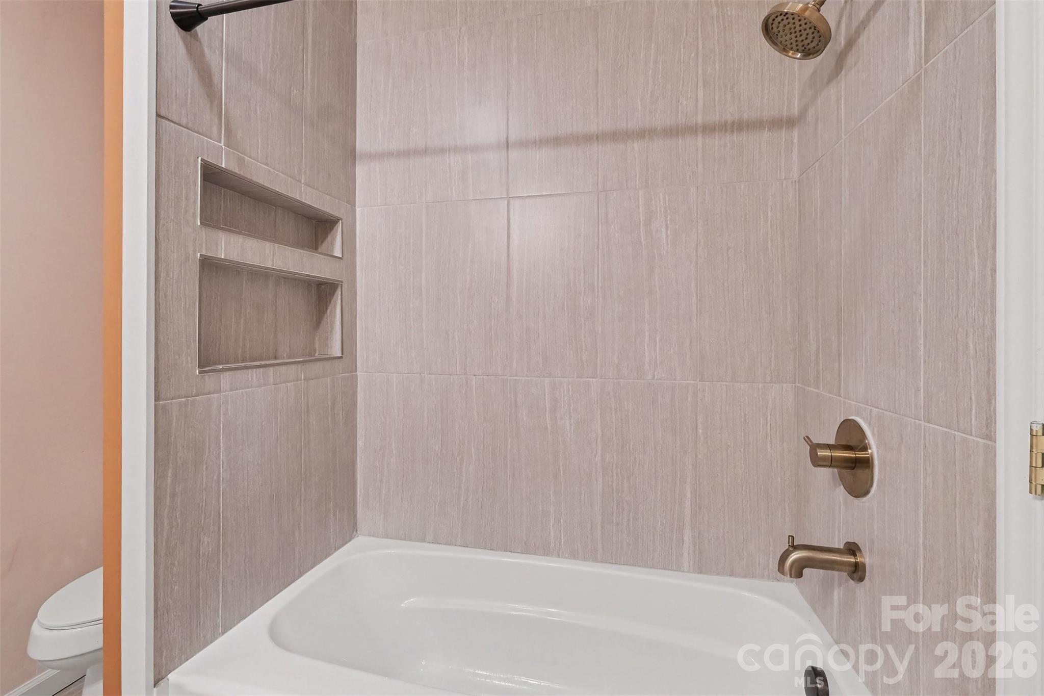 501 Hunter Street Property Photo 25